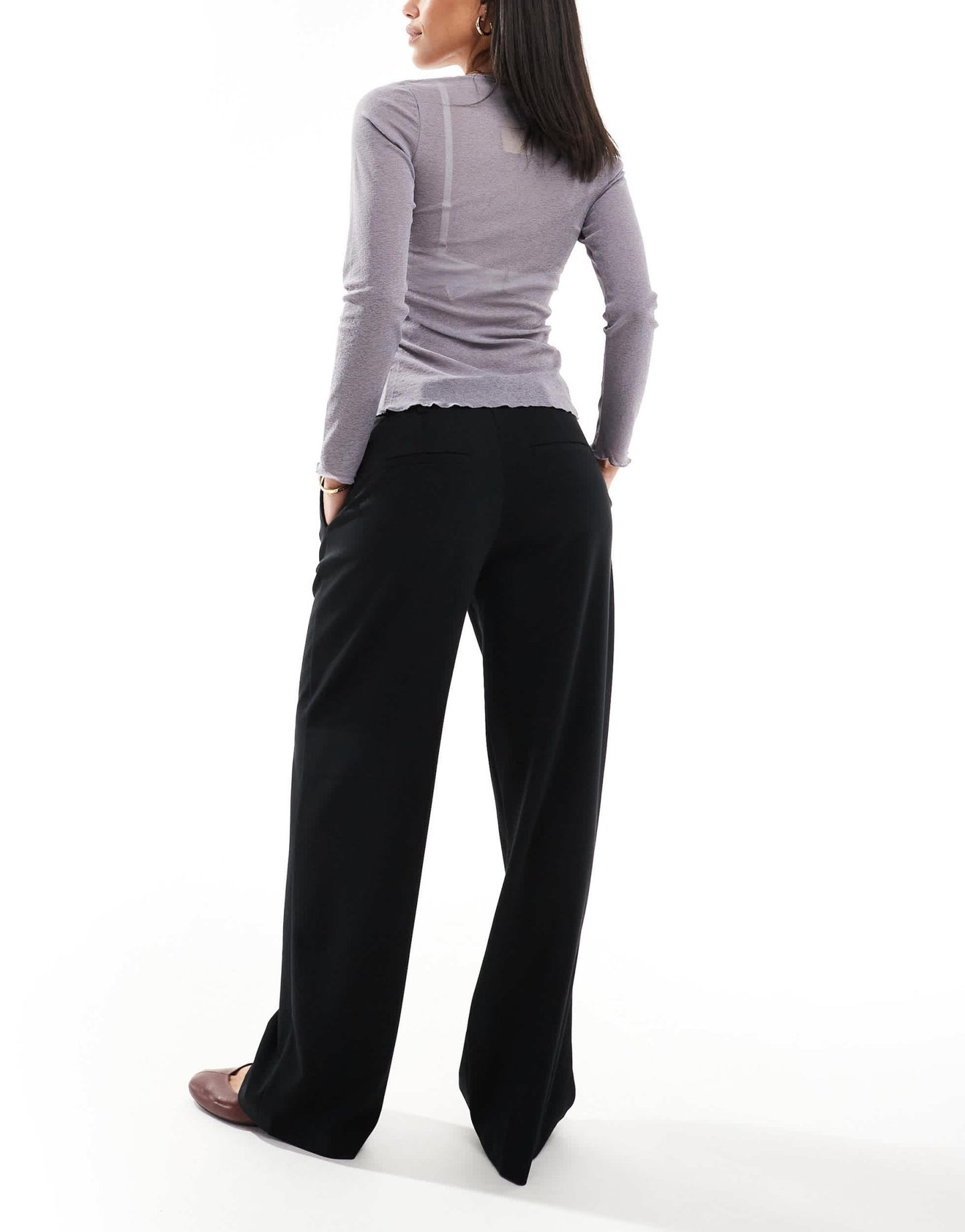 Bershka low rise wide leg tailored trousers in black - ASOS Sample Sale