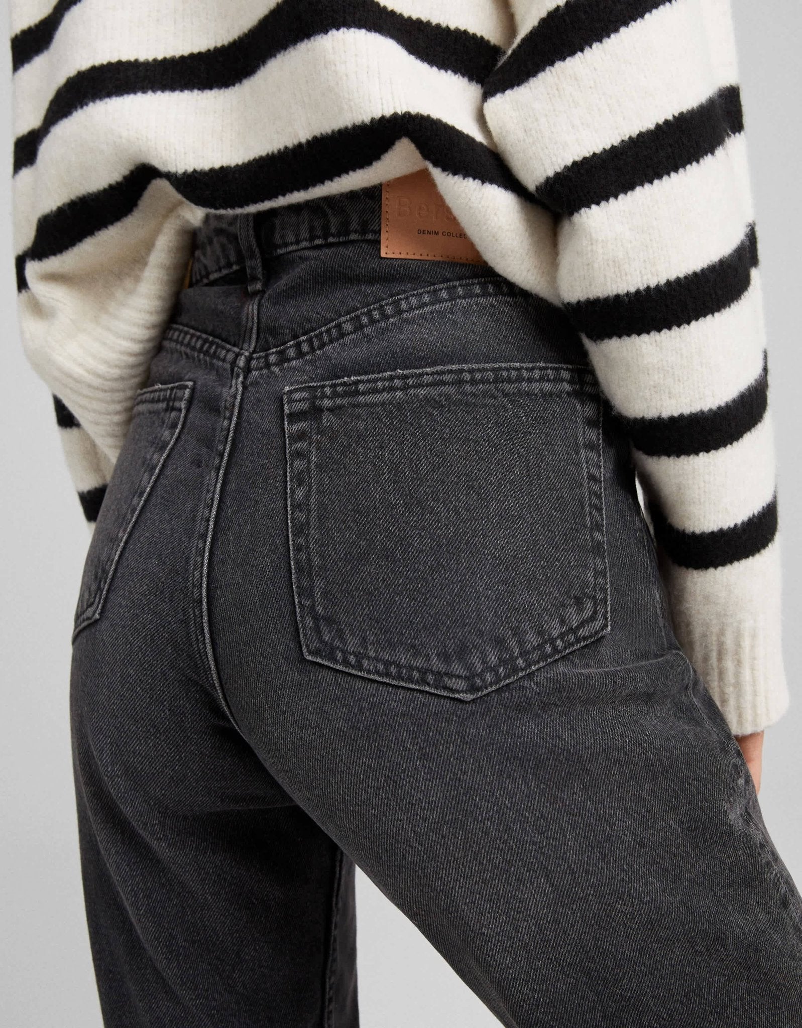 Bershka mom jean in washed black - ASOS Sample Sale