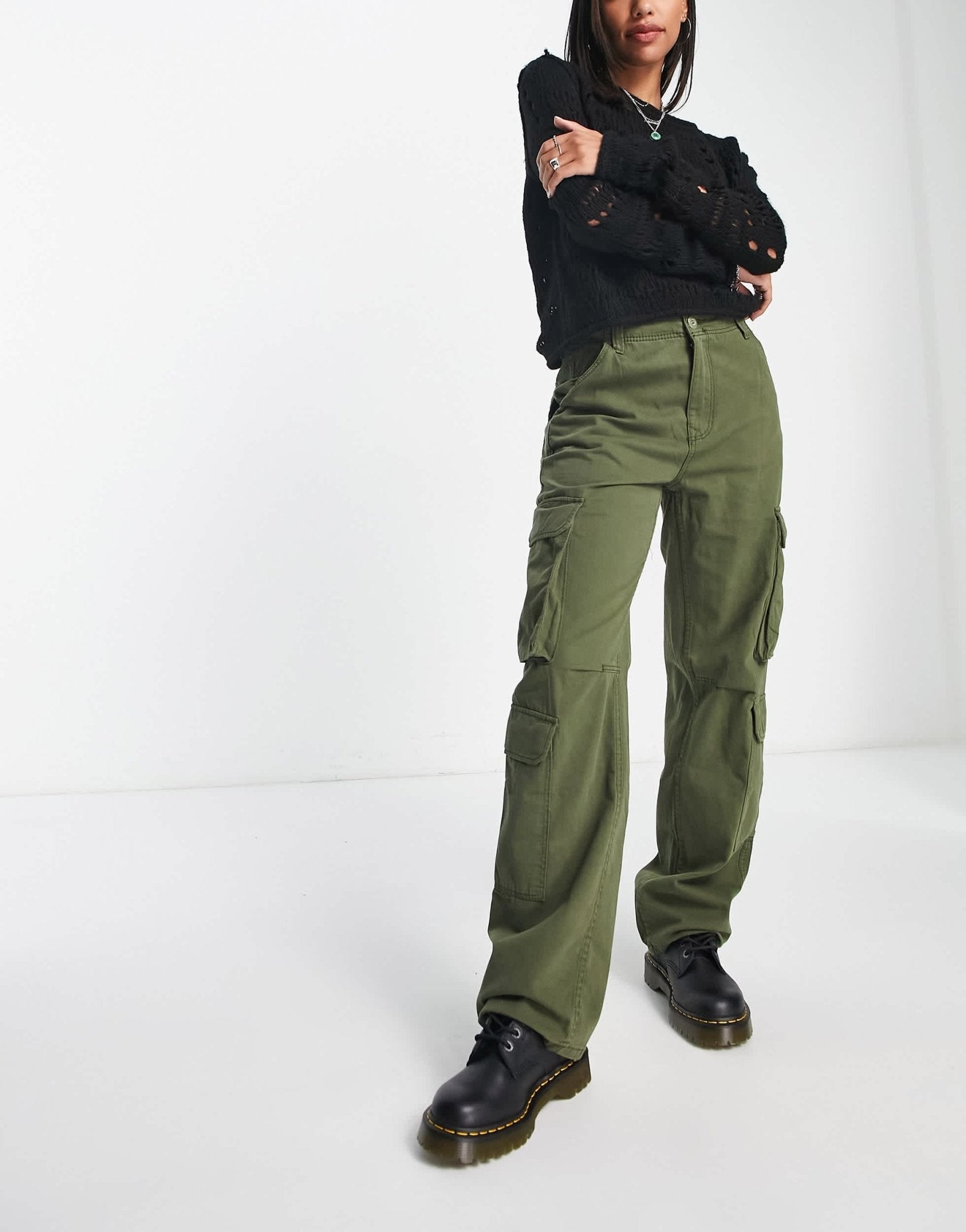 Bershka multipocket cargo trousers in light khaki - ASOS Sample Sale