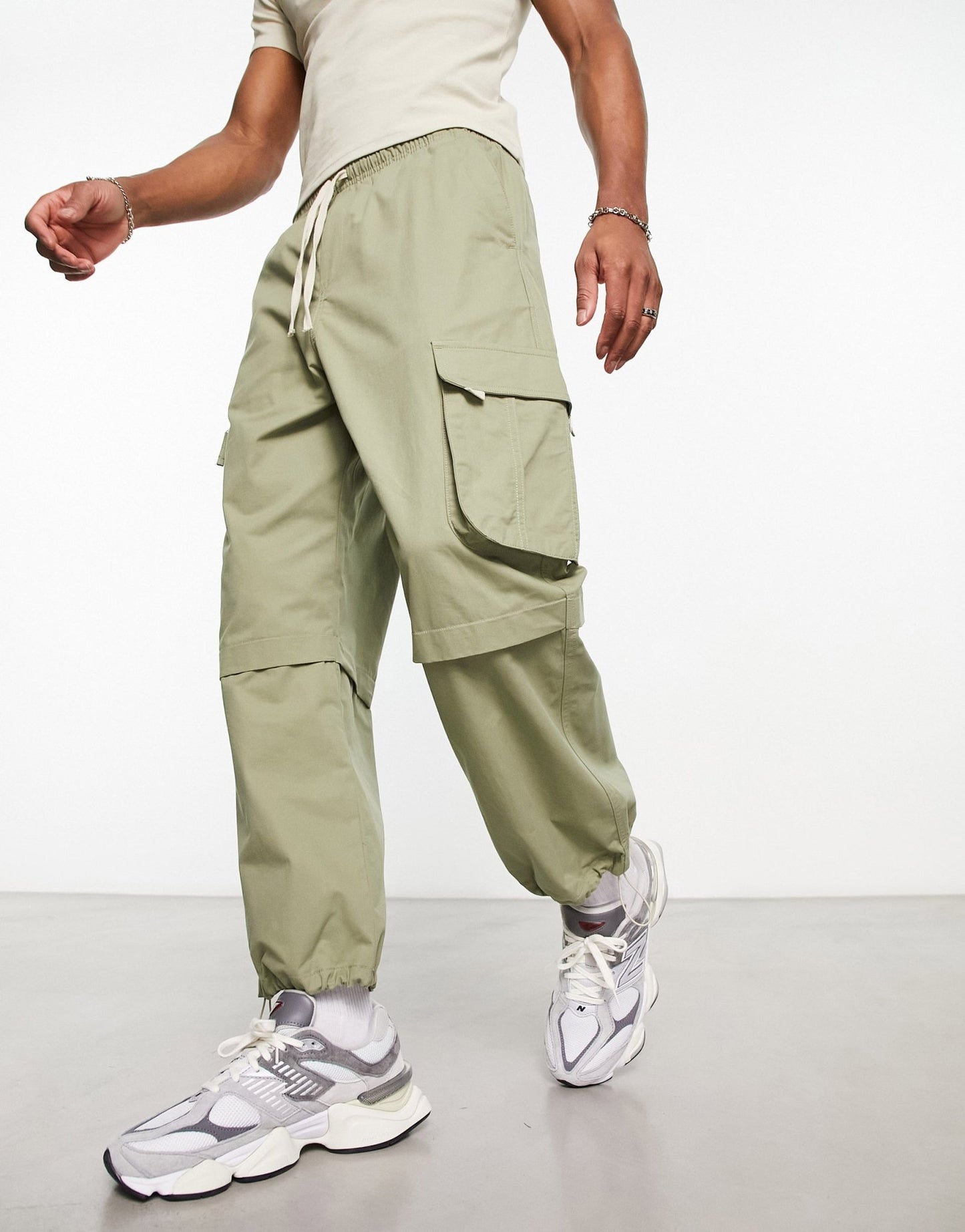 Bershka parachute pocket cargo trouser in khaki - ASOS Sample Sale