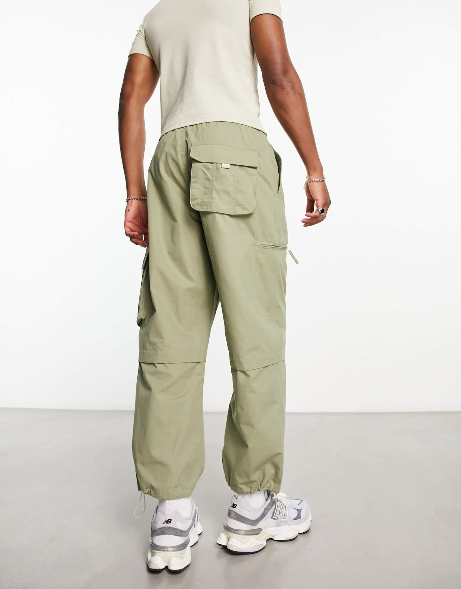 Bershka parachute pocket cargo trouser in khaki - ASOS Sample Sale