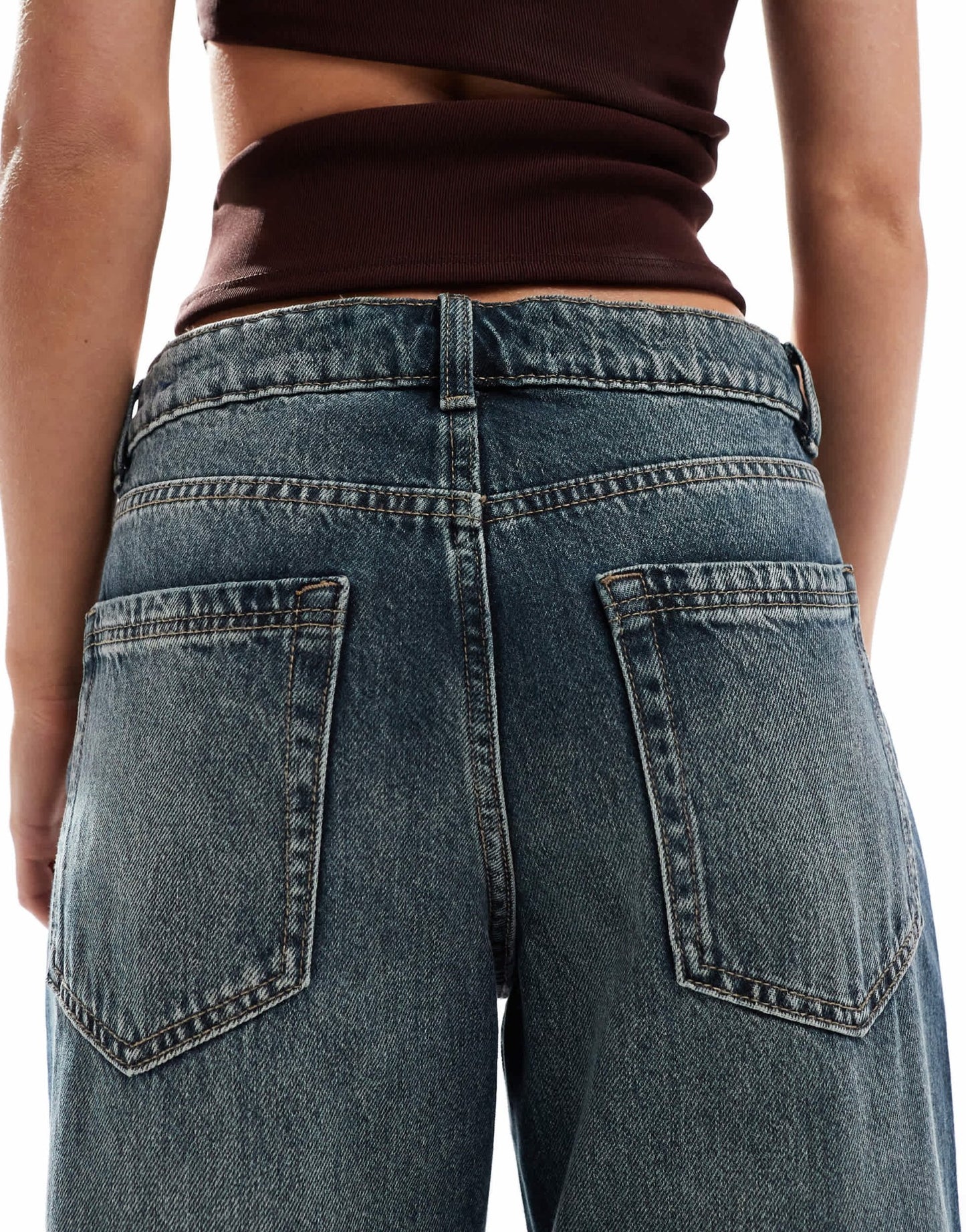 Bershka Petite baggy wide leg jeans in mid wash blue - ASOS Sample Sale