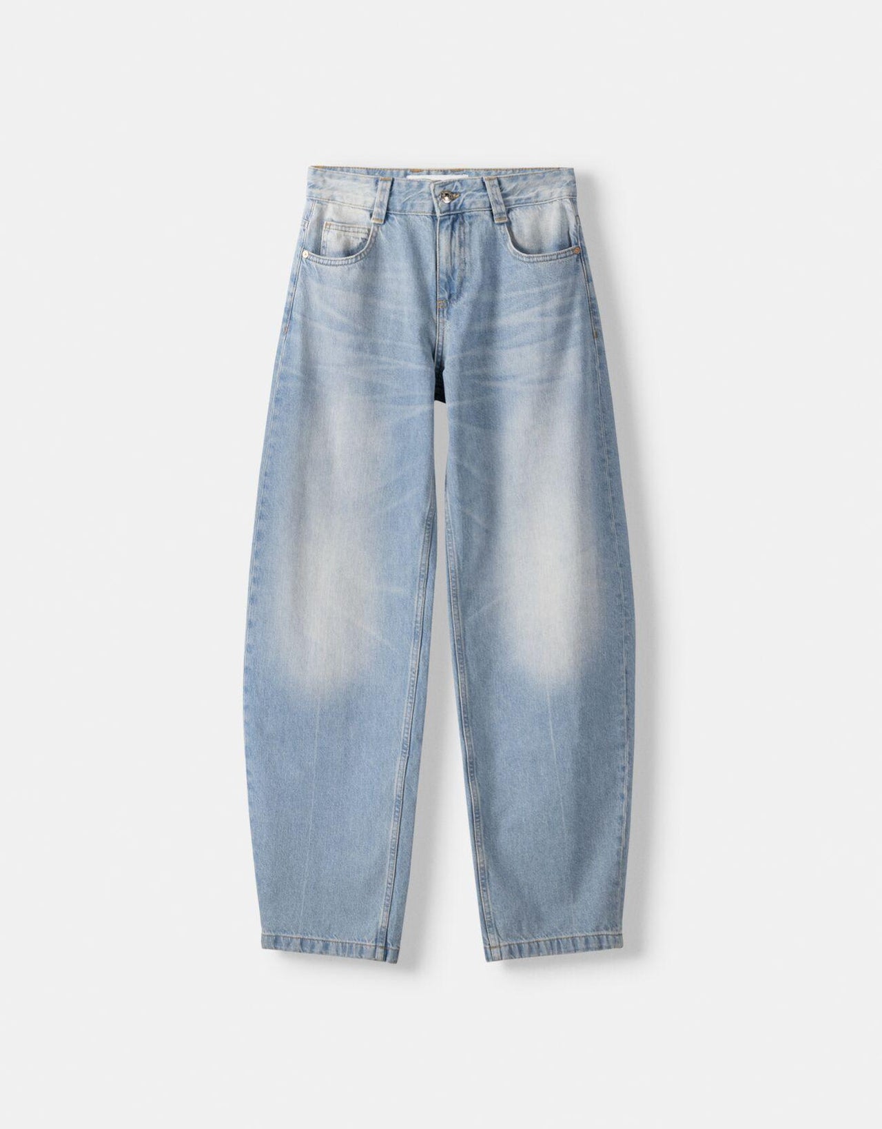Bershka petite balloon jeans in mid wash - ASOS Sample Sale
