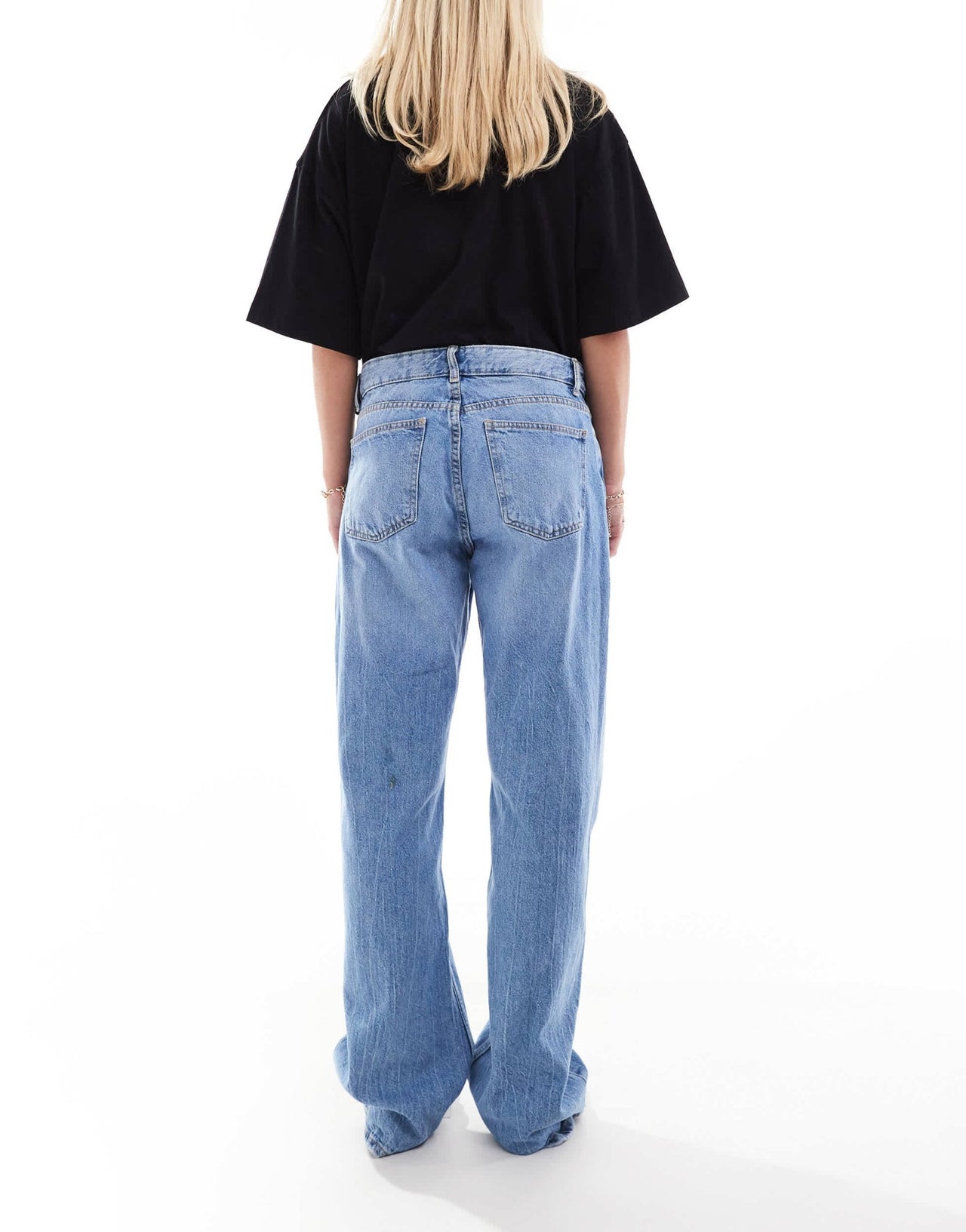 Bershka Petite straight leg jeans in mid wash - ASOS Sample Sale