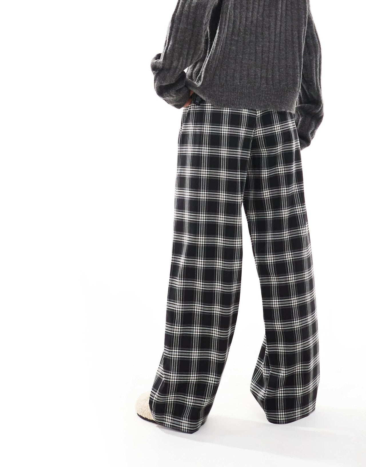Bershka Petite tie waist wide leg trousers in black check - ASOS Sample Sale