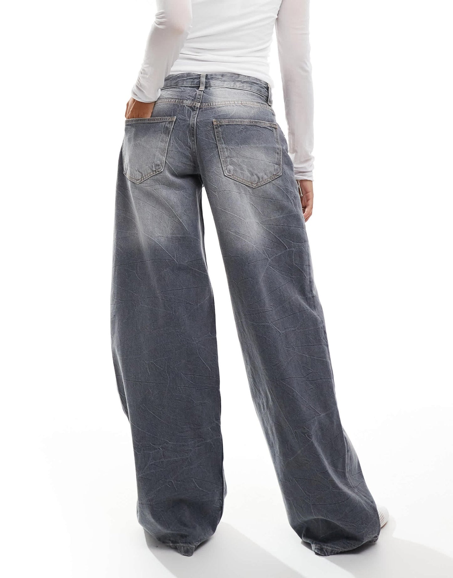 Bershka Petite wide leg baggy jeans in dirty grey wash - ASOS Sample Sale