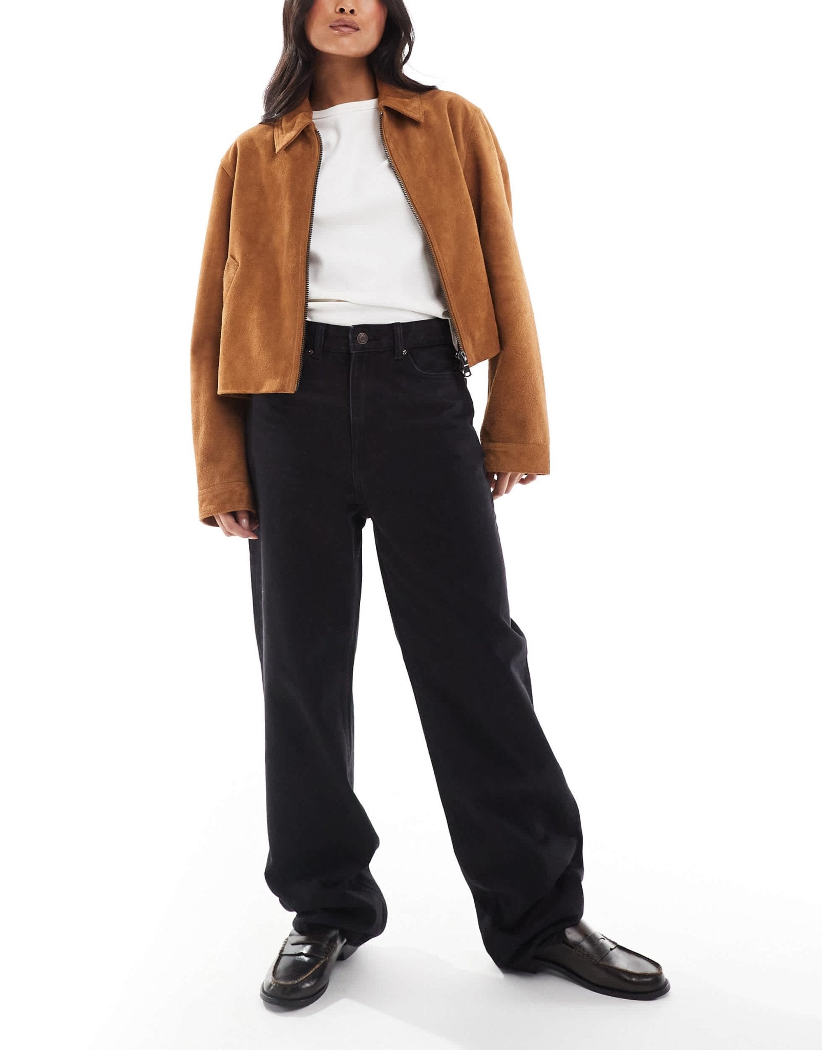 Bershka Petite wide leg mom jeans in black - ASOS Sample Sale