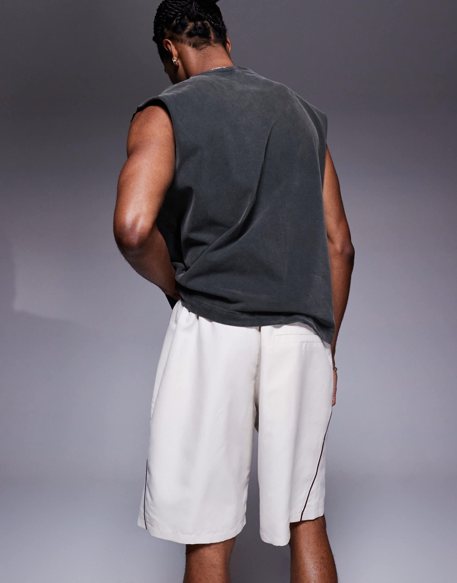 Bershka retro sports short in stone - ASOS Sample Sale