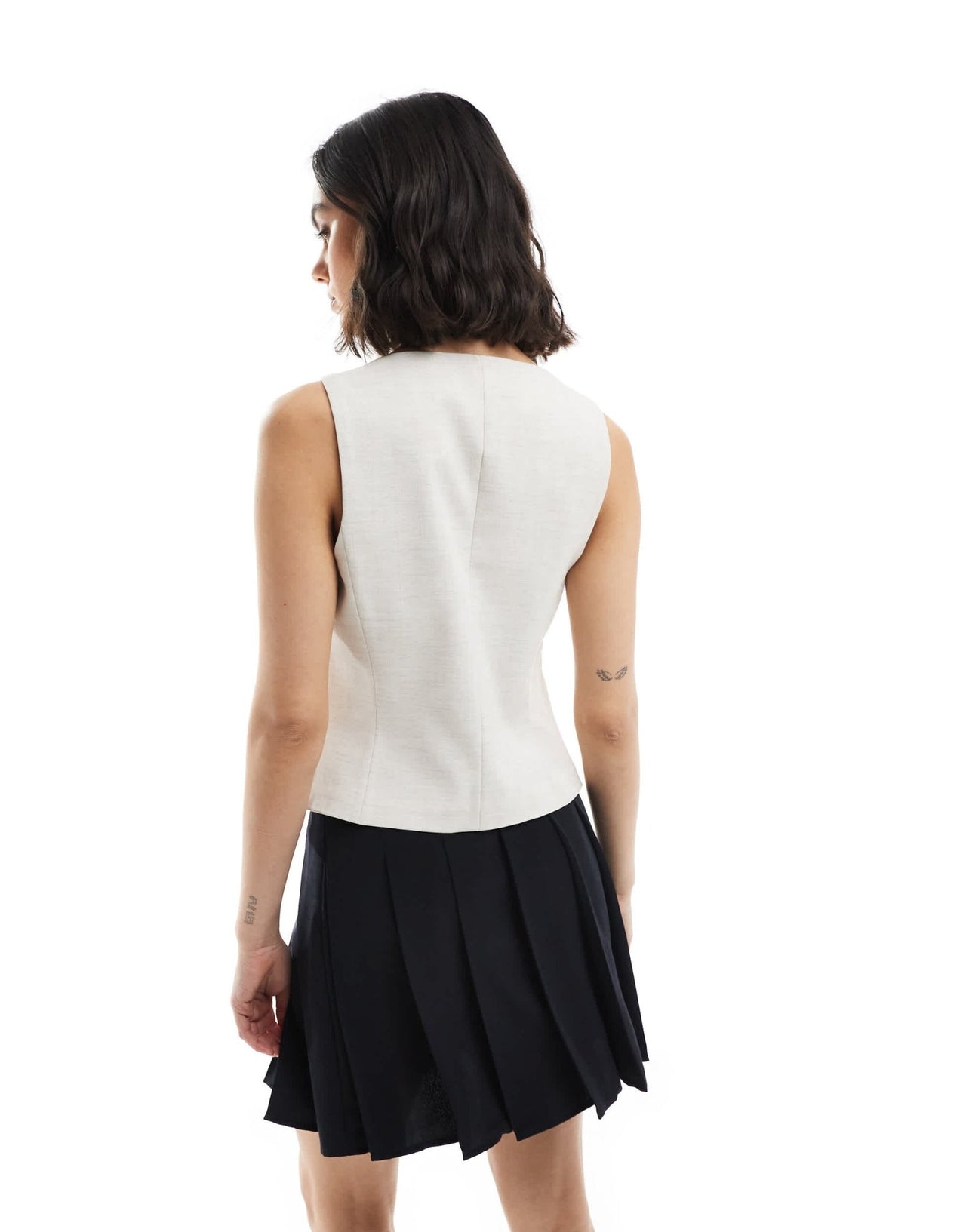 Bershka round neck waistcoat in ecru - ASOS Sample Sale