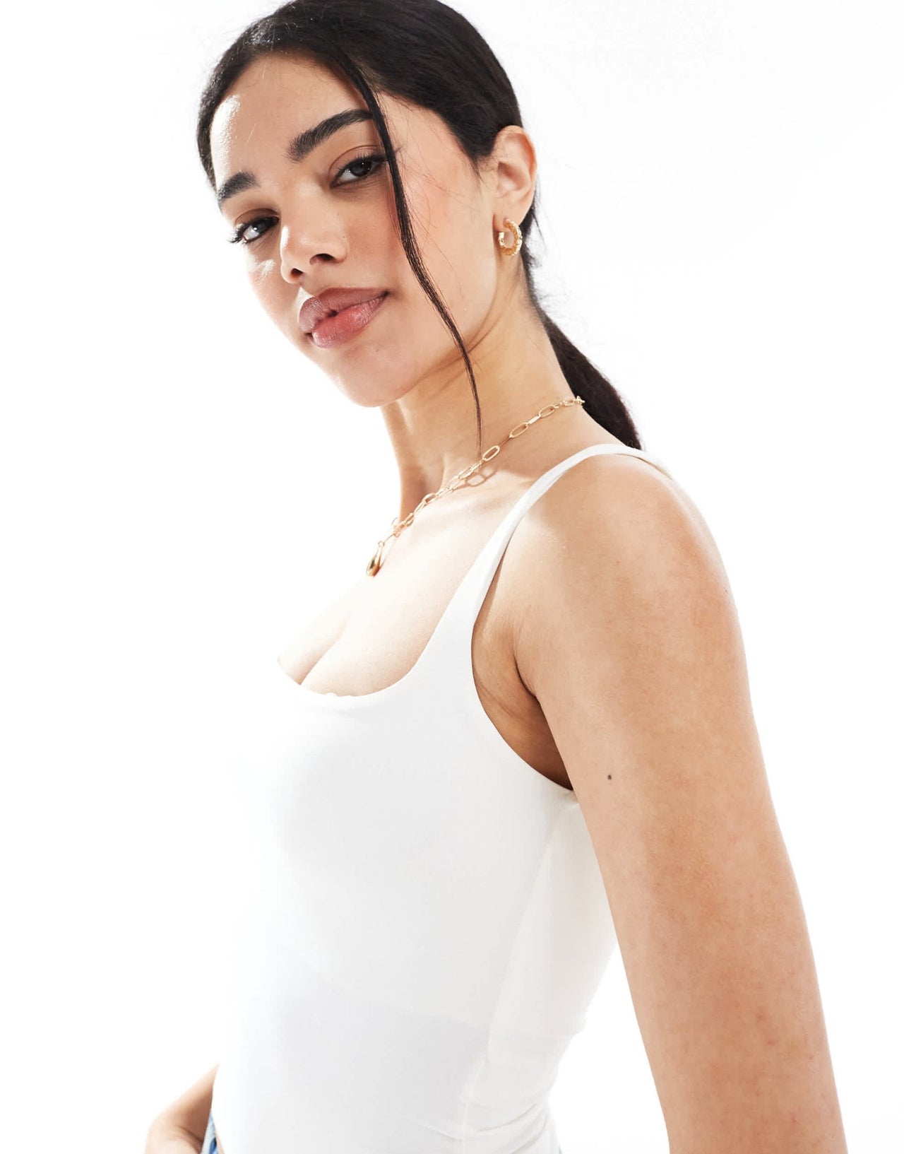 Bershka shaping square neck cami in white - ASOS Sample Sale