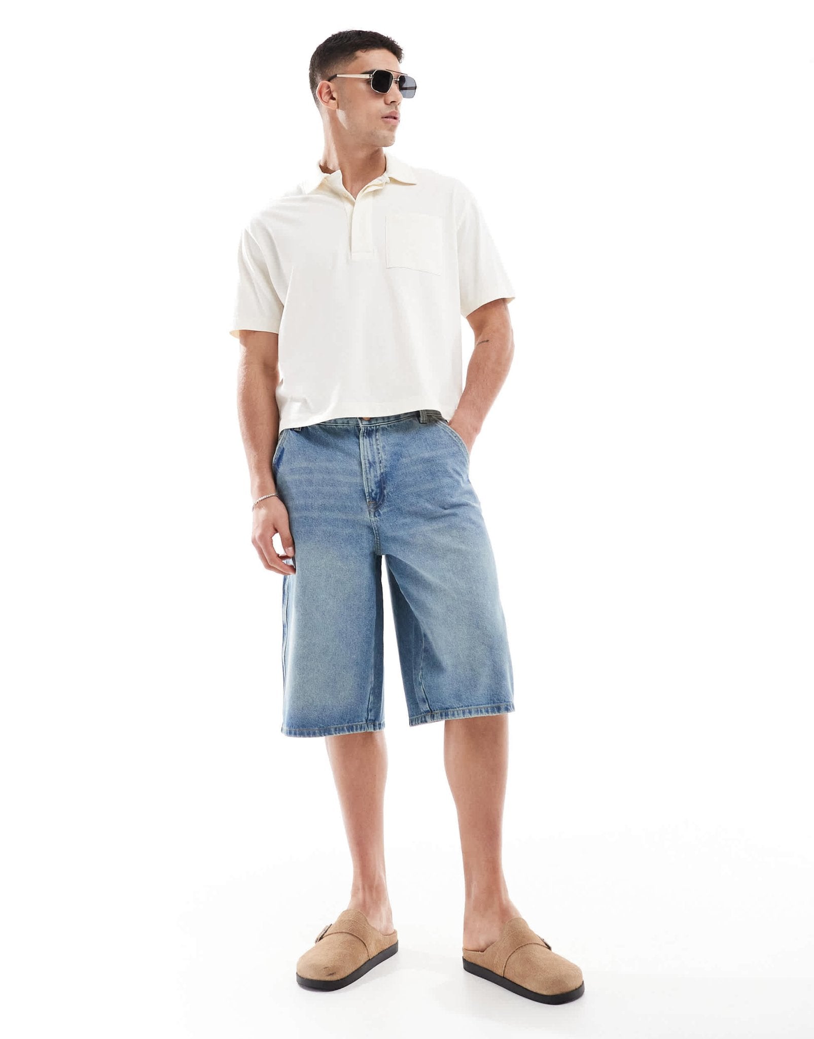 Bershka skater fit denim short in mid blue - ASOS Sample Sale