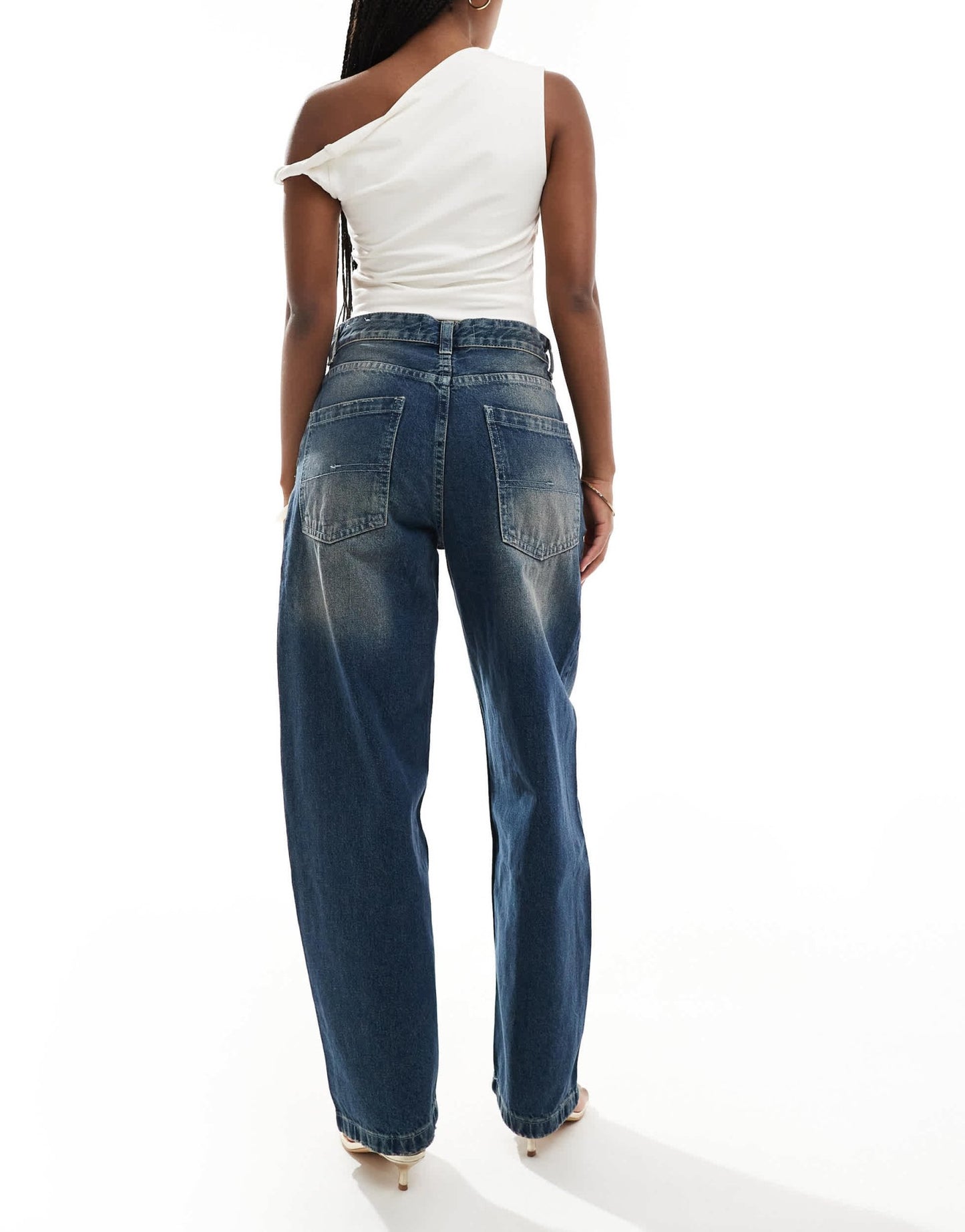 Bershka skater jeans in dark wash - ASOS Sample Sale