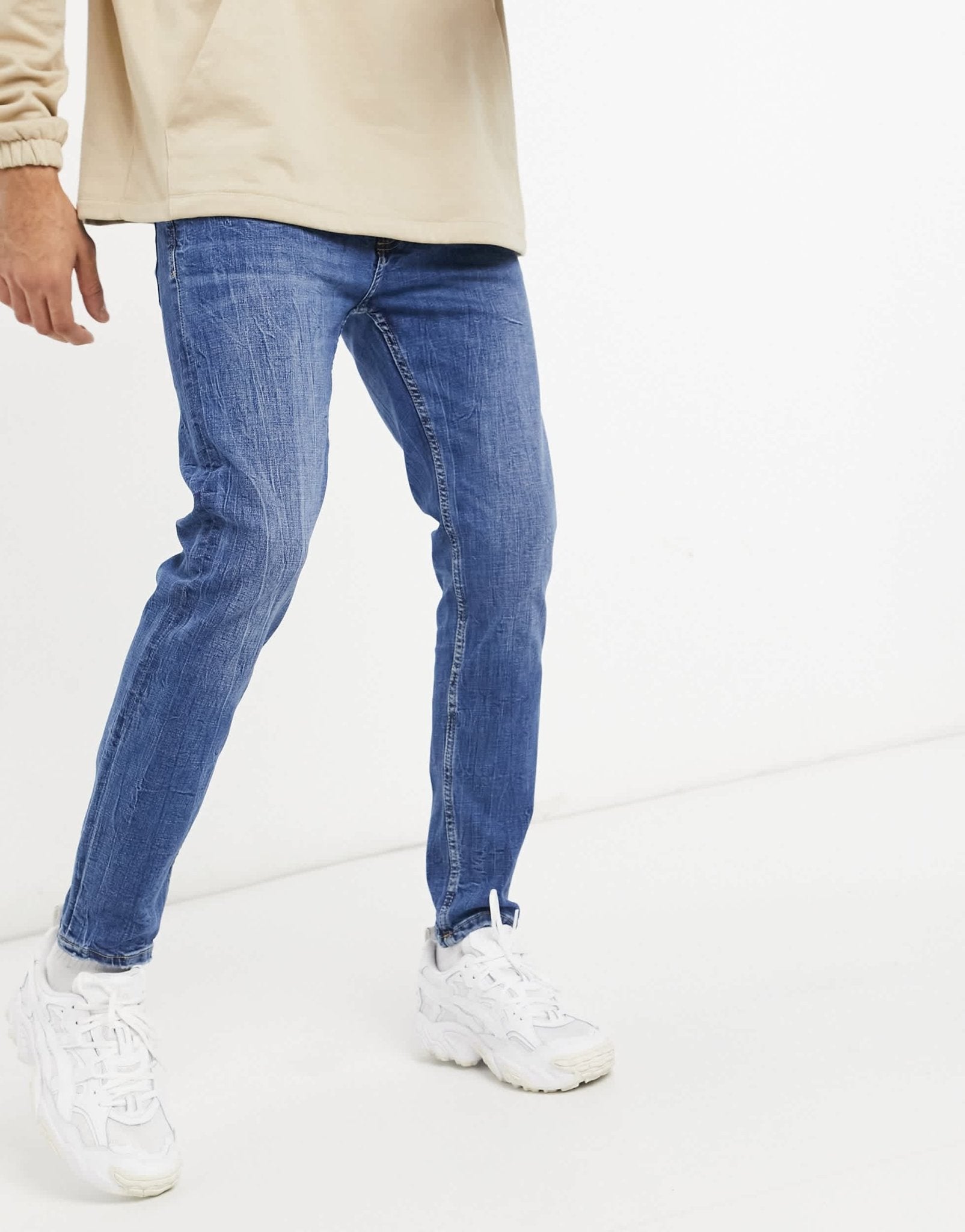 Bershka skinny fit jeans in mid blue - ASOS Sample Sale
