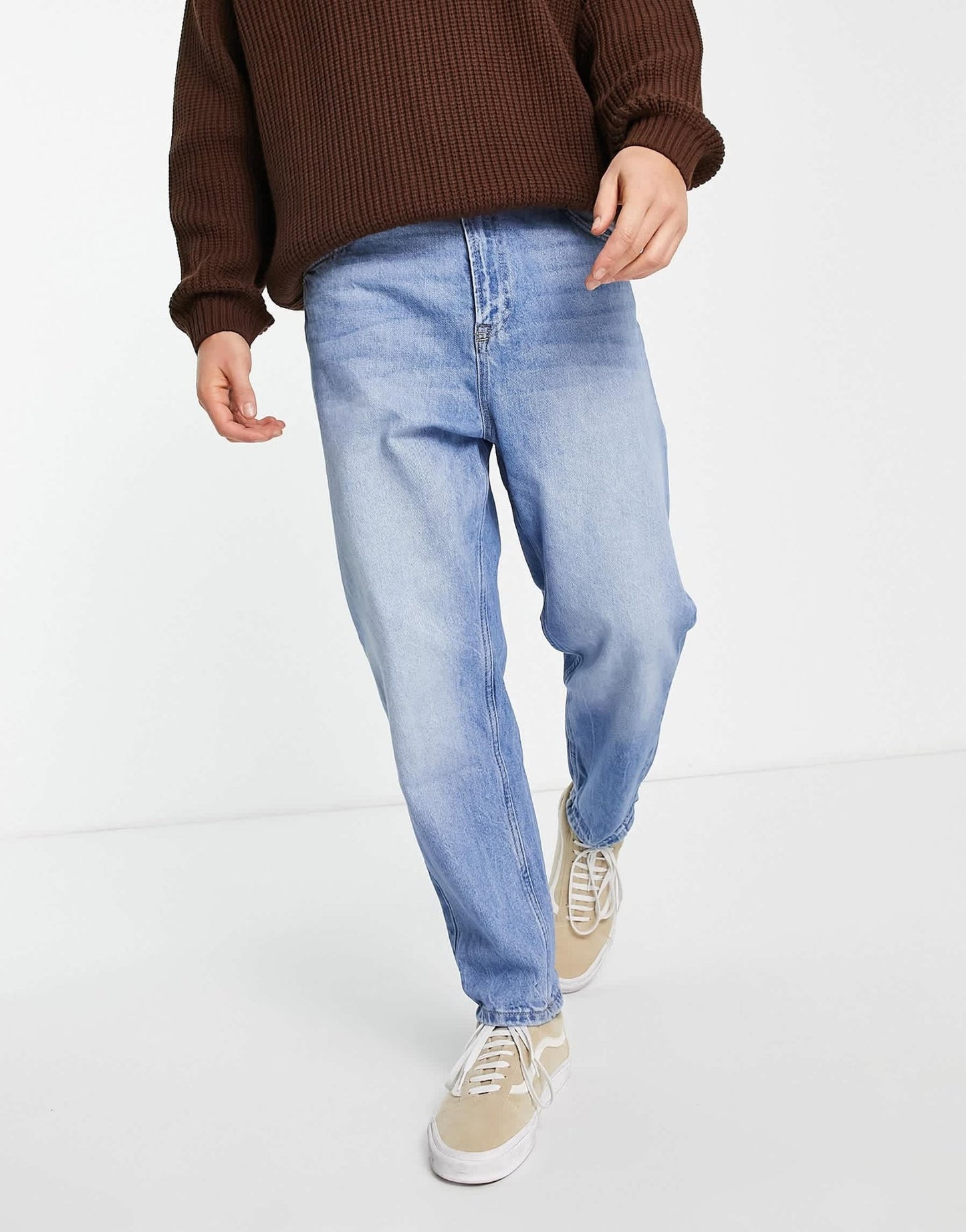 Bershka straight fit jeans in blue - ASOS Sample Sale