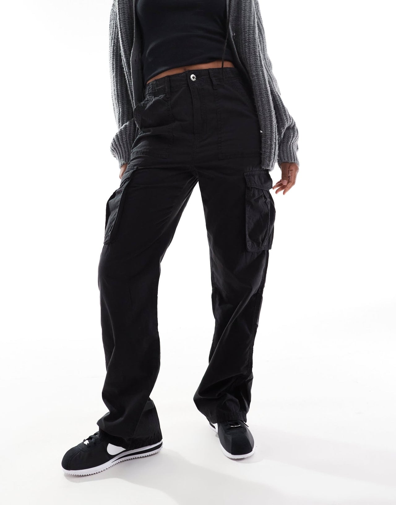 Bershka straight leg cargo trousers in black - ASOS Sample Sale