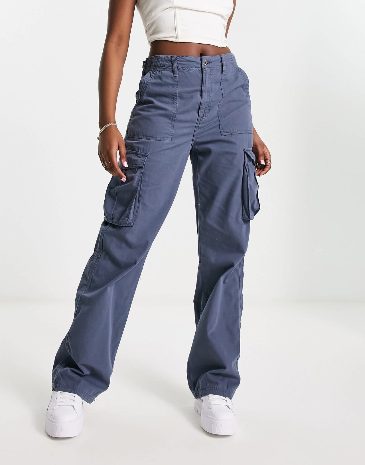 Bershka straight leg cargo trousers in graphite blue - ASOS Sample Sale