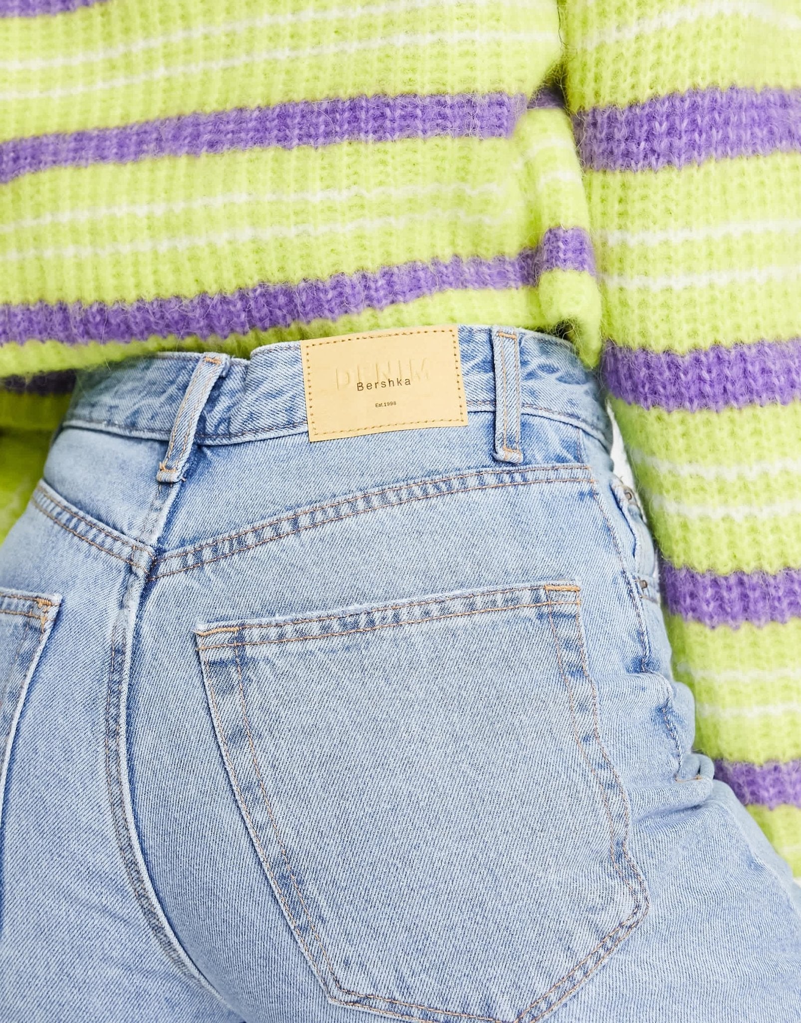 Bershka straight leg jean in light blue - ASOS Sample Sale