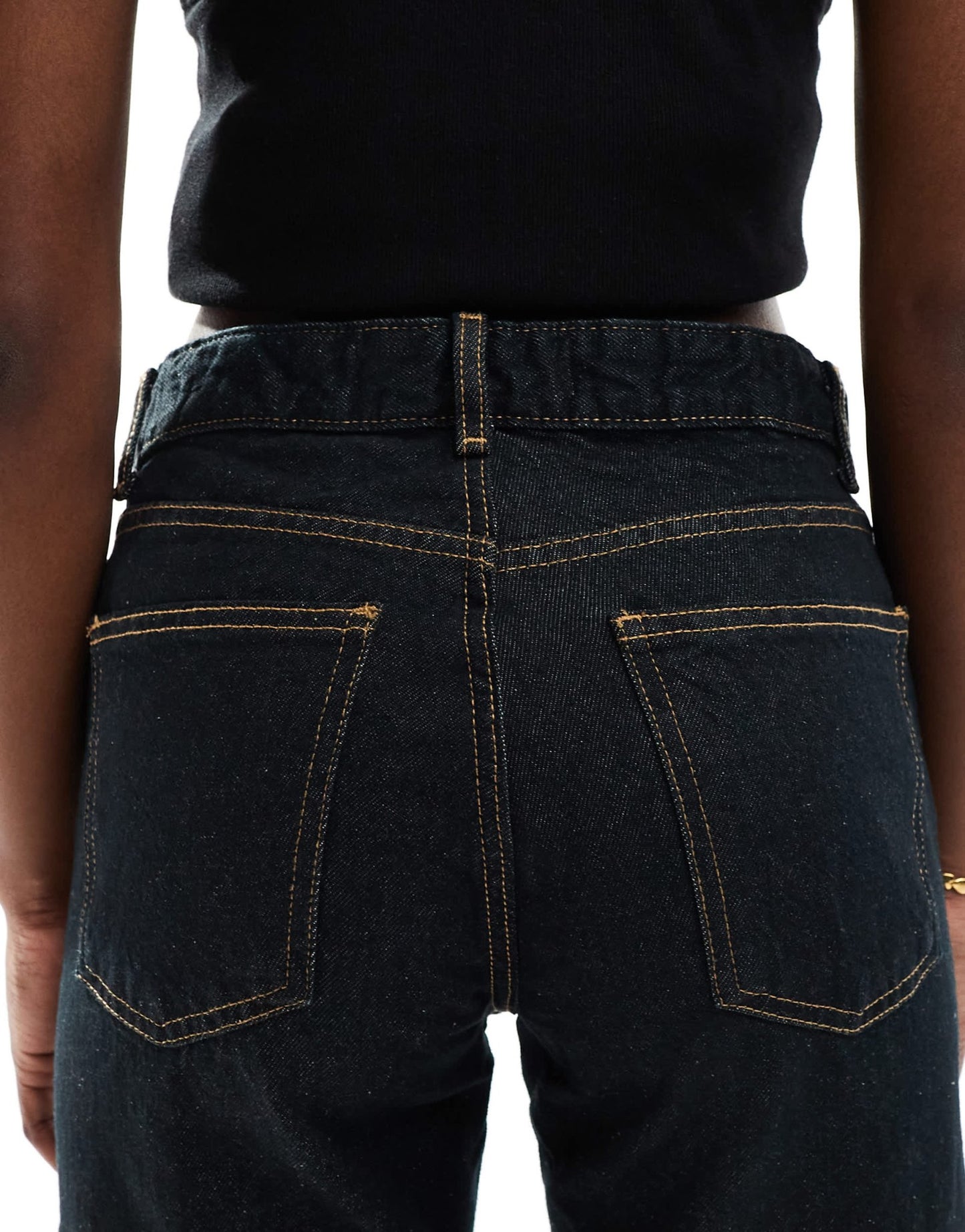 Bershka straight leg jeans in dark indigo - ASOS Sample Sale