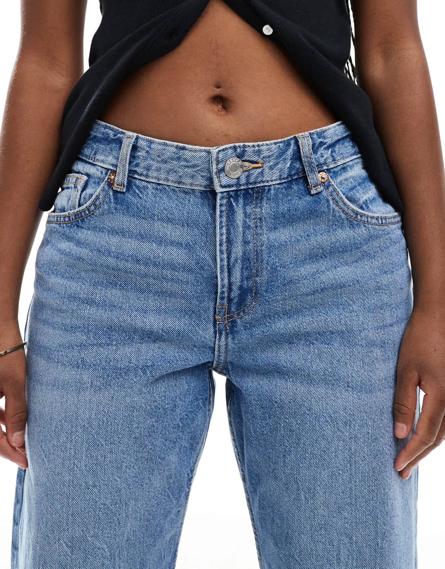 Bershka straight leg jeans in mid wash - ASOS Sample Sale