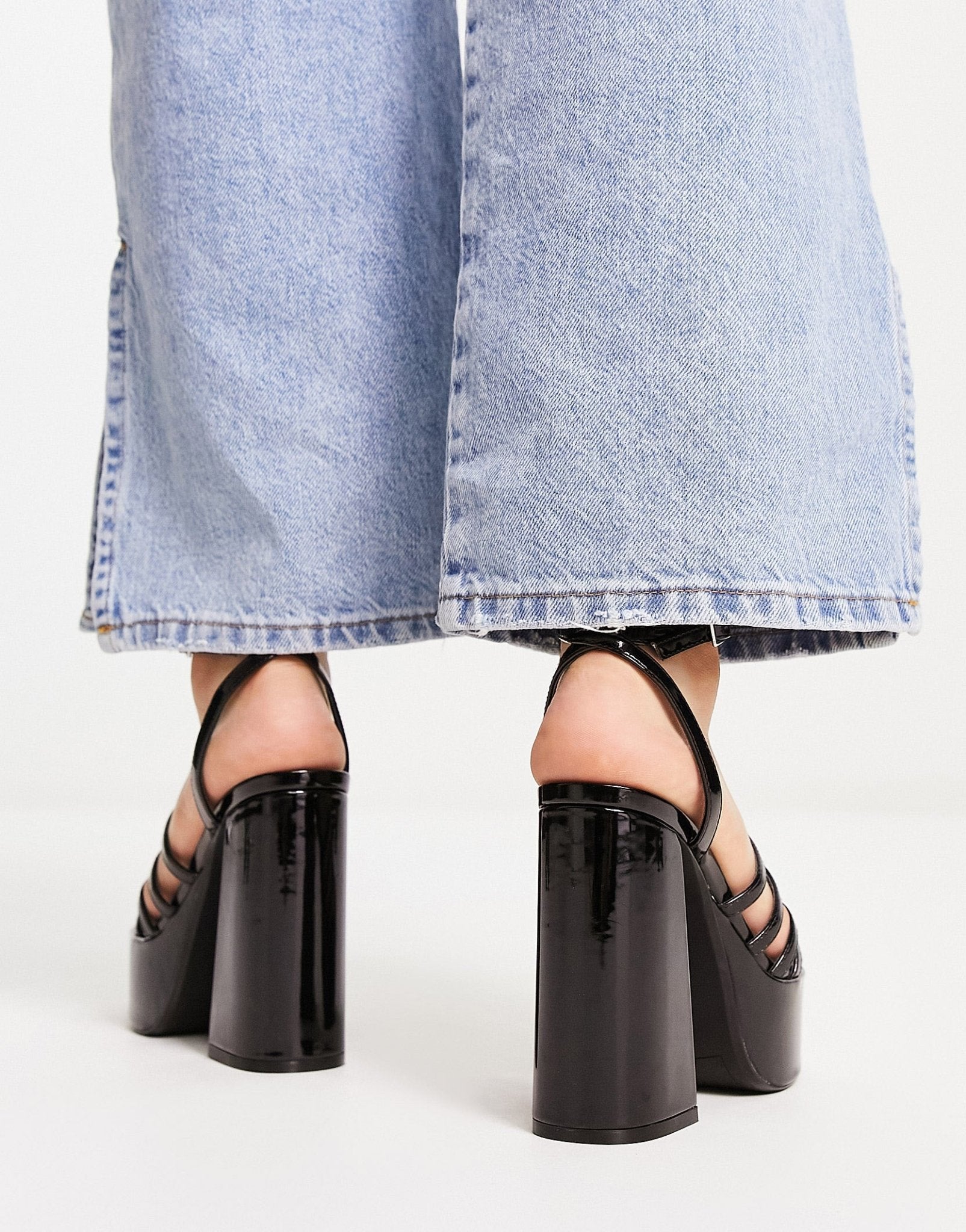 Bershka strap up heeled sandal in black - ASOS Sample Sale