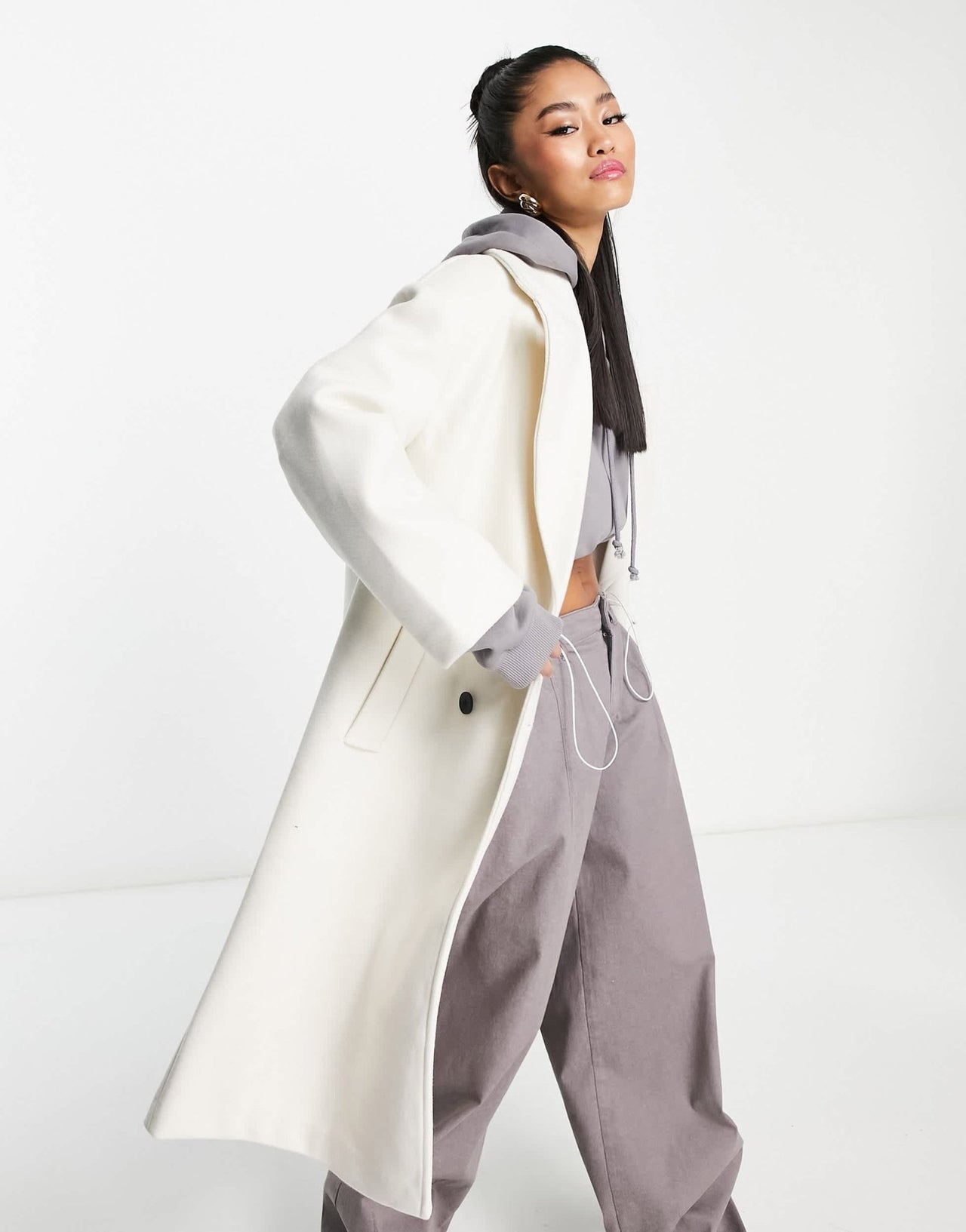 Bershka tailored double breasted coat in ecru - ASOS Sample Sale