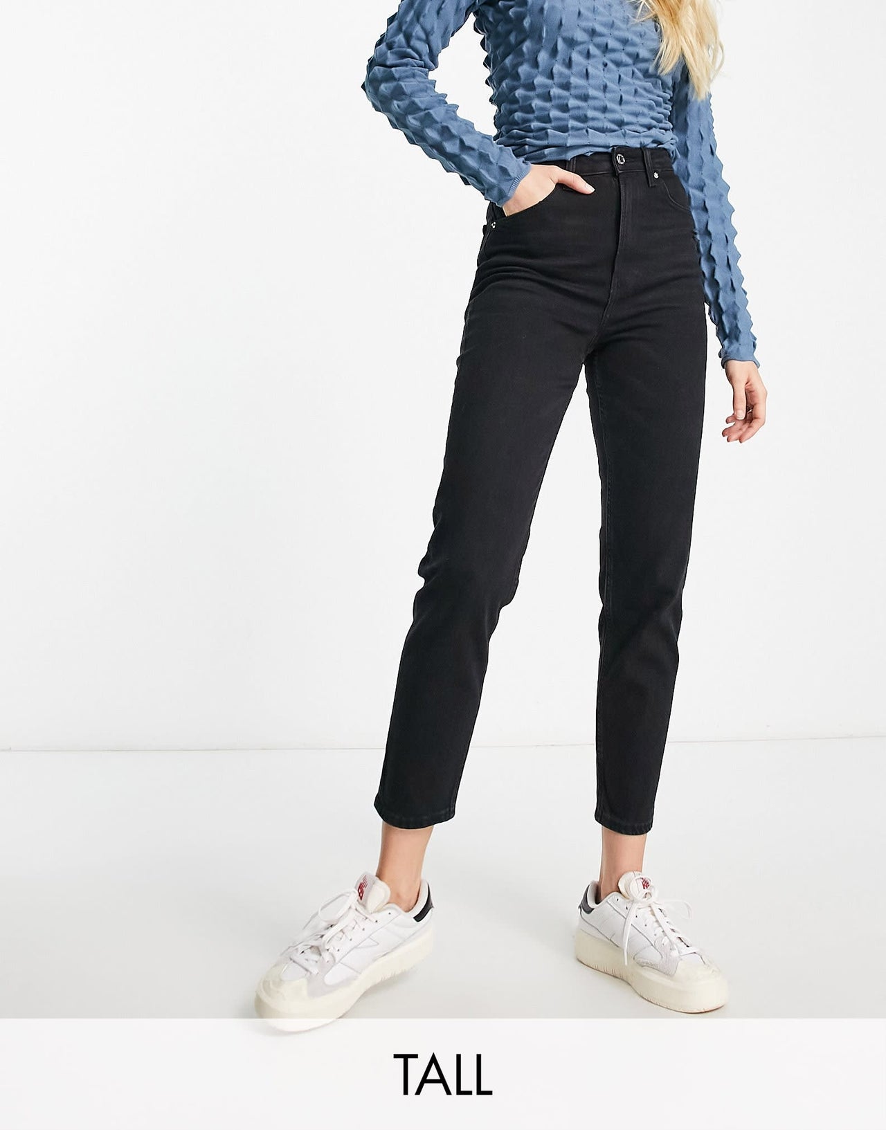 Bershka Tall comfort fit mom jean in black - ASOS Sample Sale