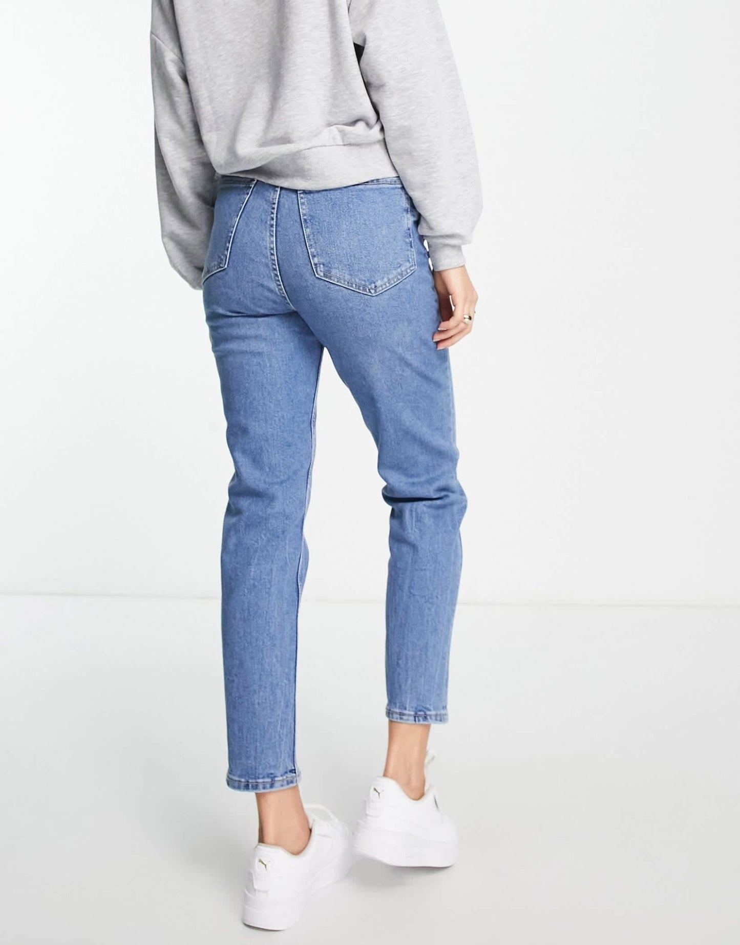Bershka Tall comfort fit mom jean in mid blue - ASOS Sample Sale