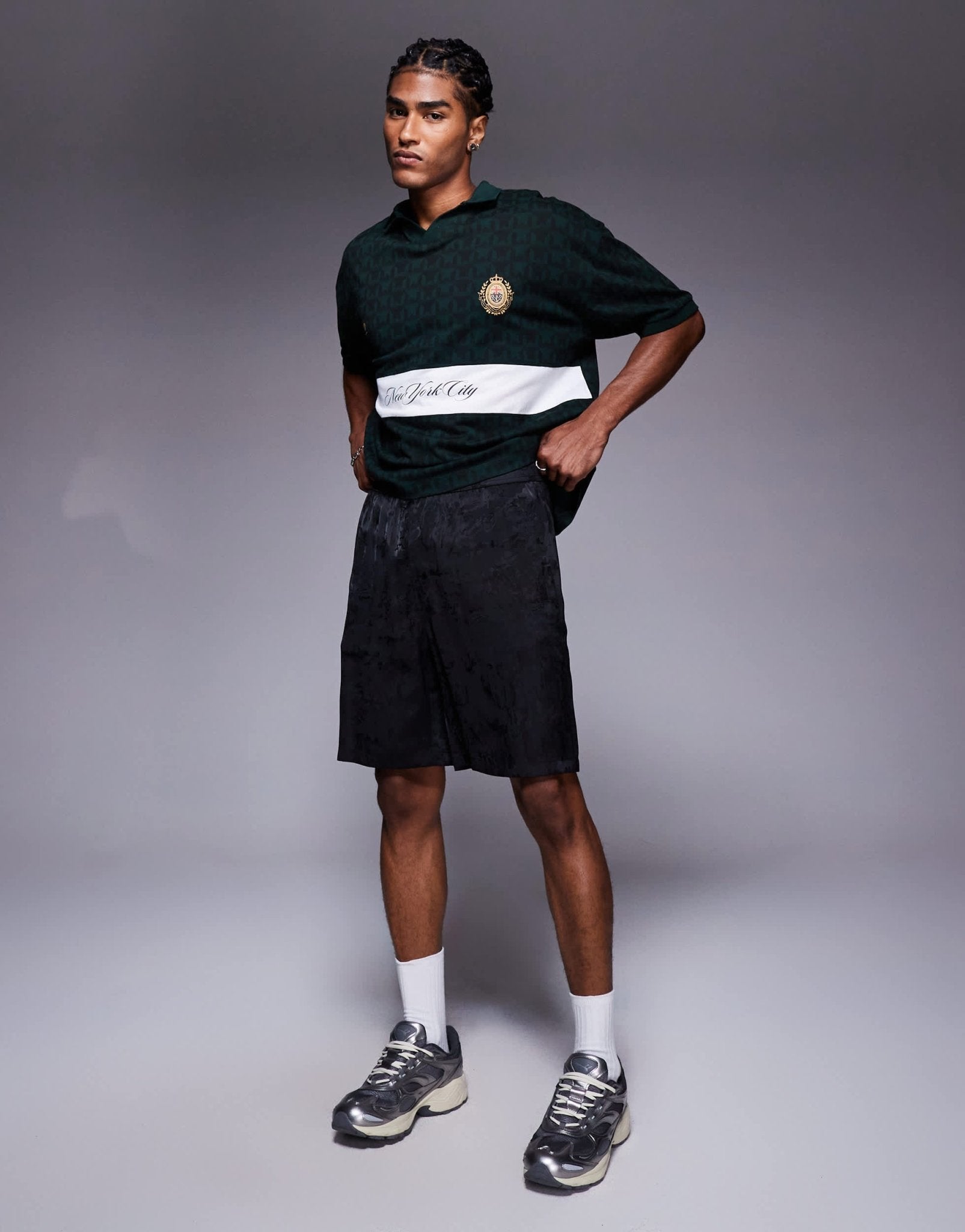 Bershka textured light weight short in black - ASOS Sample Sale