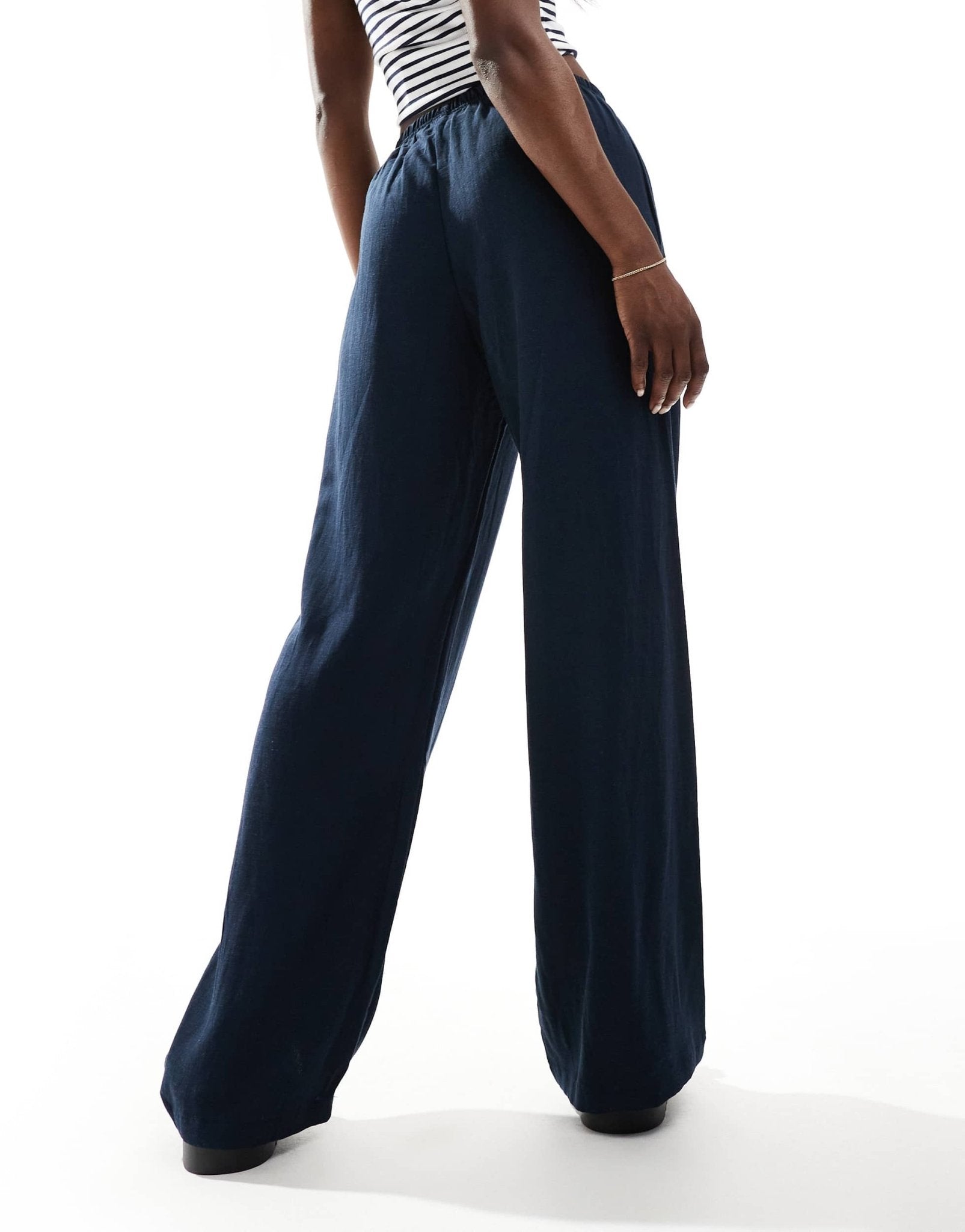 Bershka tie waist wide leg linen trousers in navy - ASOS Sample Sale