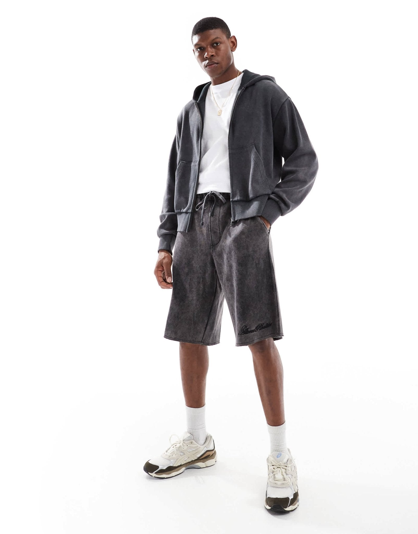 Bershka washed short co - ord in grey - ASOS Sample Sale