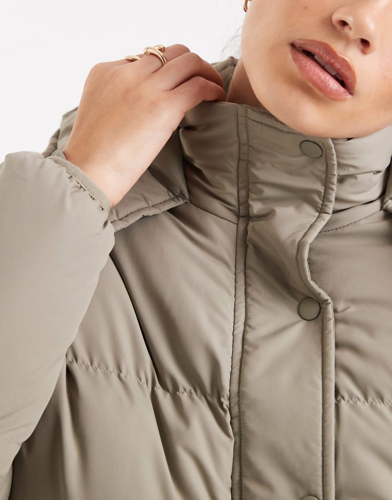 Brave Soul hooded cropped puffer jacket in sage green - ASOS Sample Sale