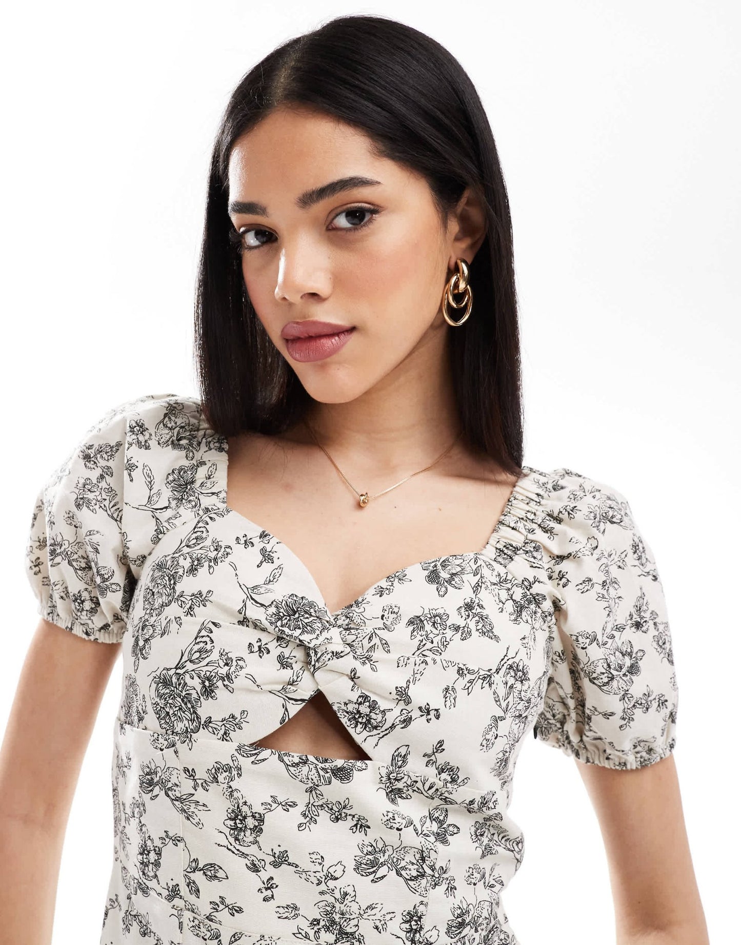 Brave Soul milkmaid puff sleeve mini dress with linen in white floral print - ASOS Sample Sale