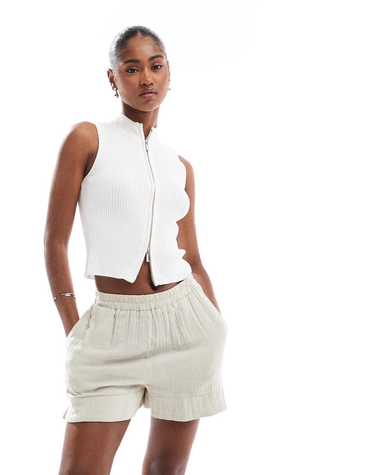 Brave Soul ribbed knitted waistcoat with zip in cream - ASOS Sample Sale