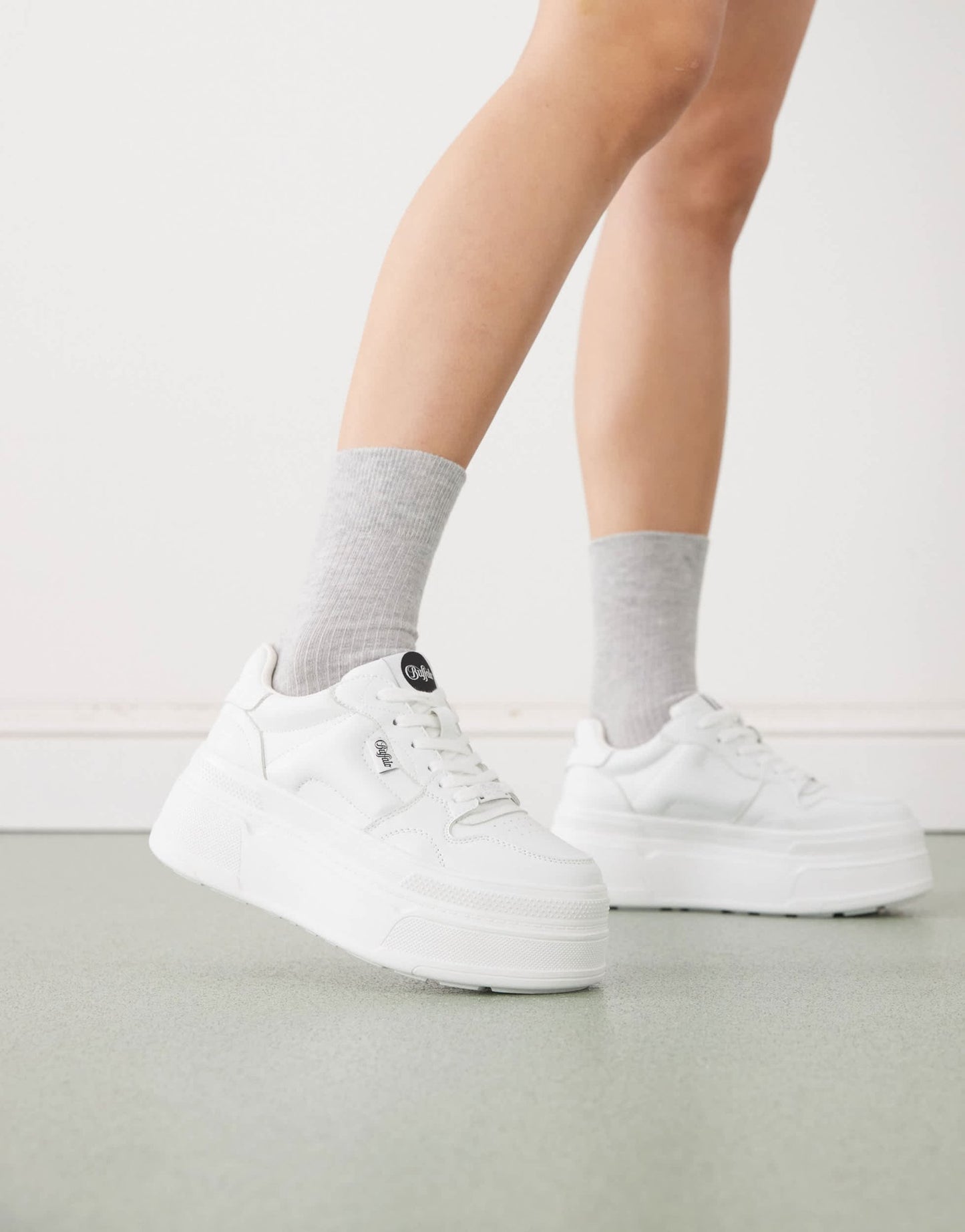 Buffalo Besu chunky trainer in white - ASOS Sample Sale