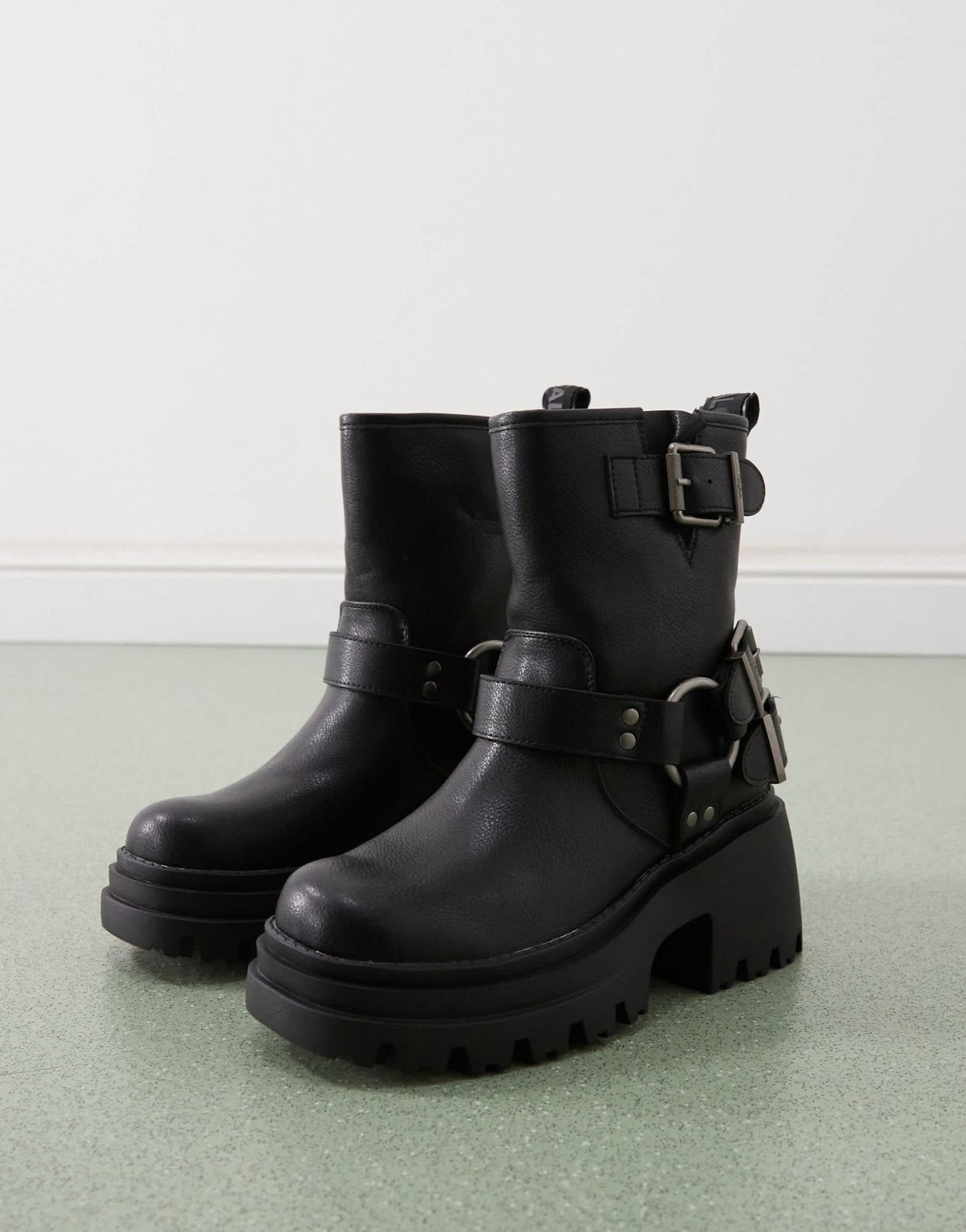 Buffalo biker boot in black - ASOS Sample Sale
