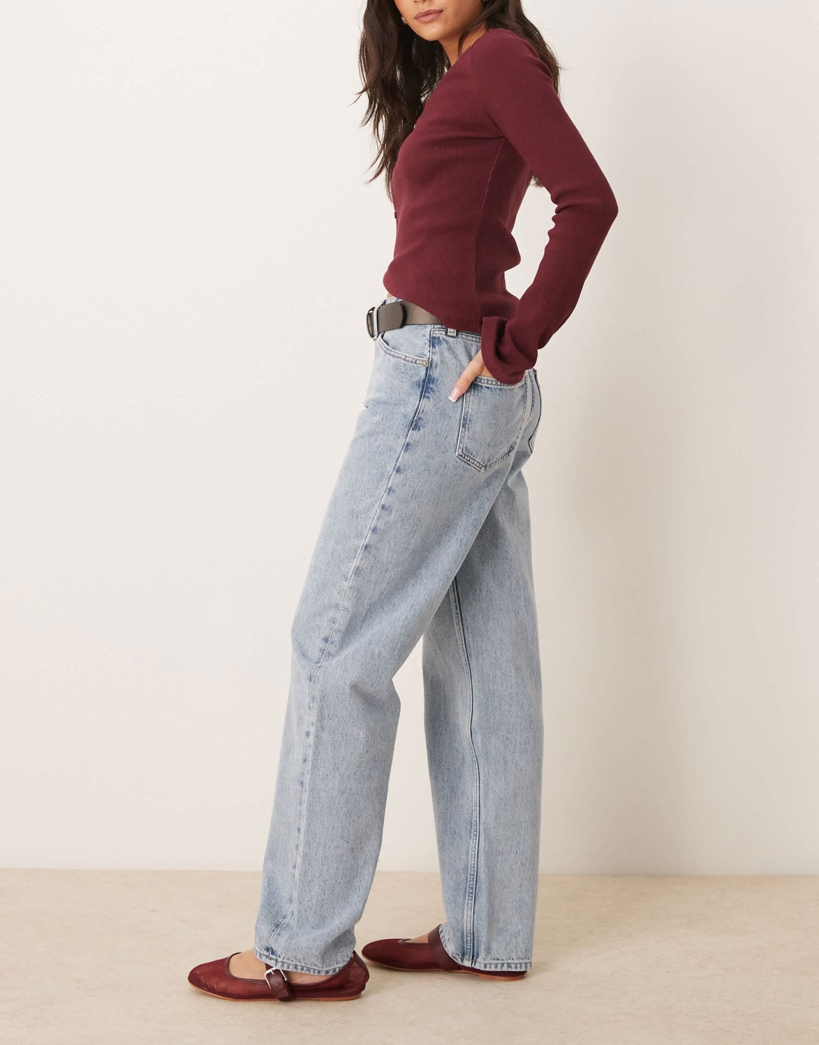 Calvin Klein Jeans 90s loose jeans in light wash - ASOS Sample Sale