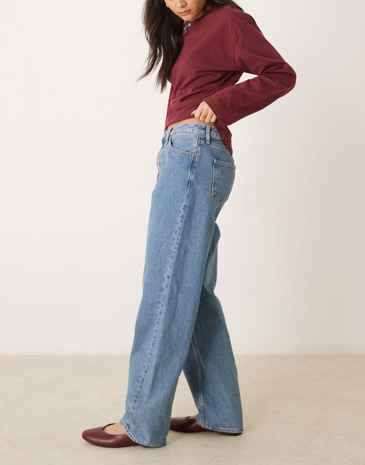 Calvin Klein Jeans 90's loose jeans in mid wash - ASOS Sample Sale