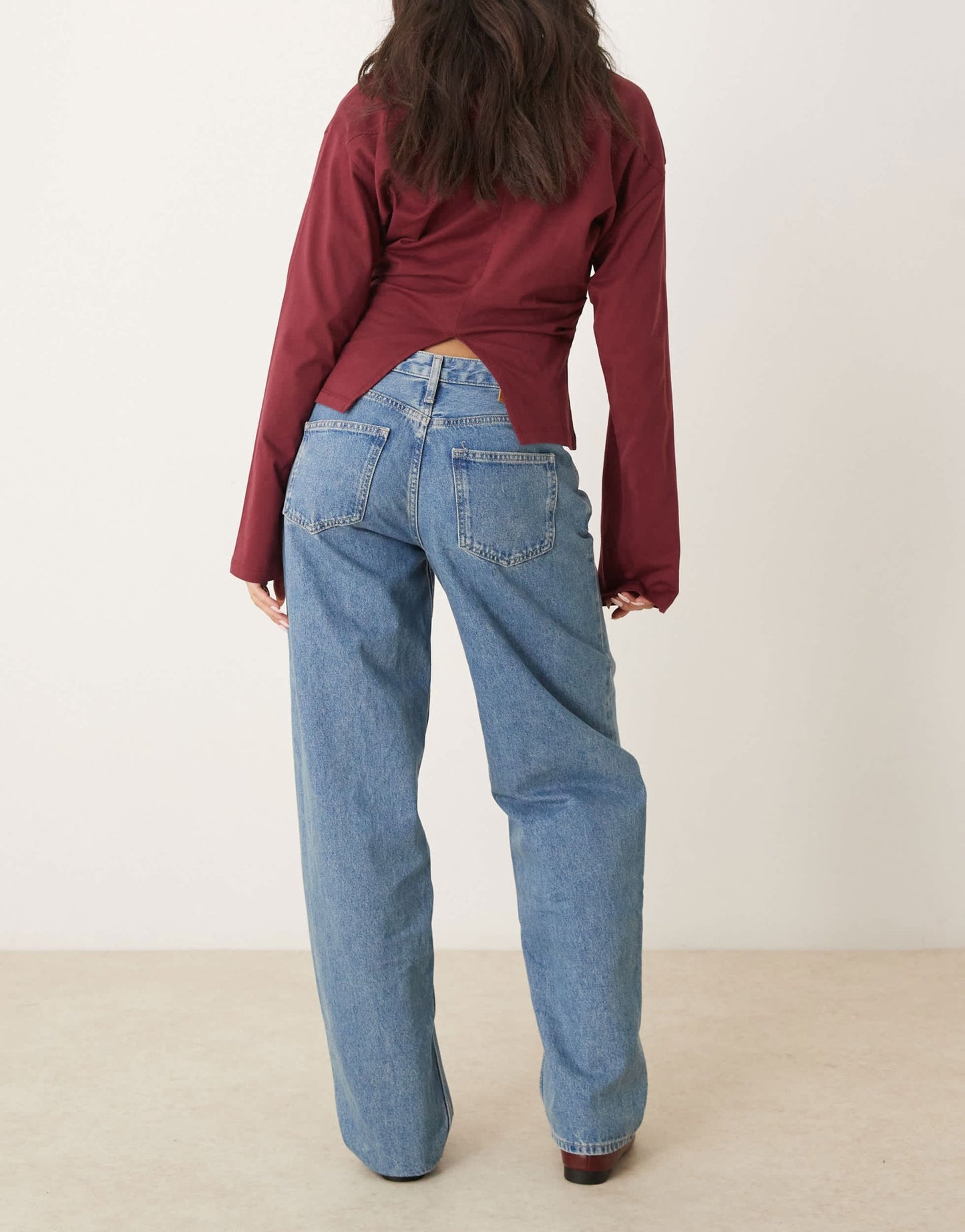 Calvin Klein Jeans 90's loose jeans in mid wash - ASOS Sample Sale