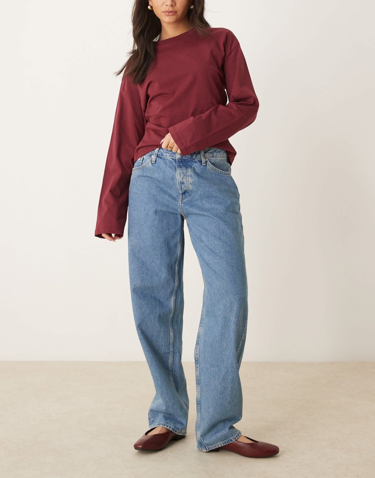 Calvin Klein Jeans 90's loose jeans in mid wash - ASOS Sample Sale