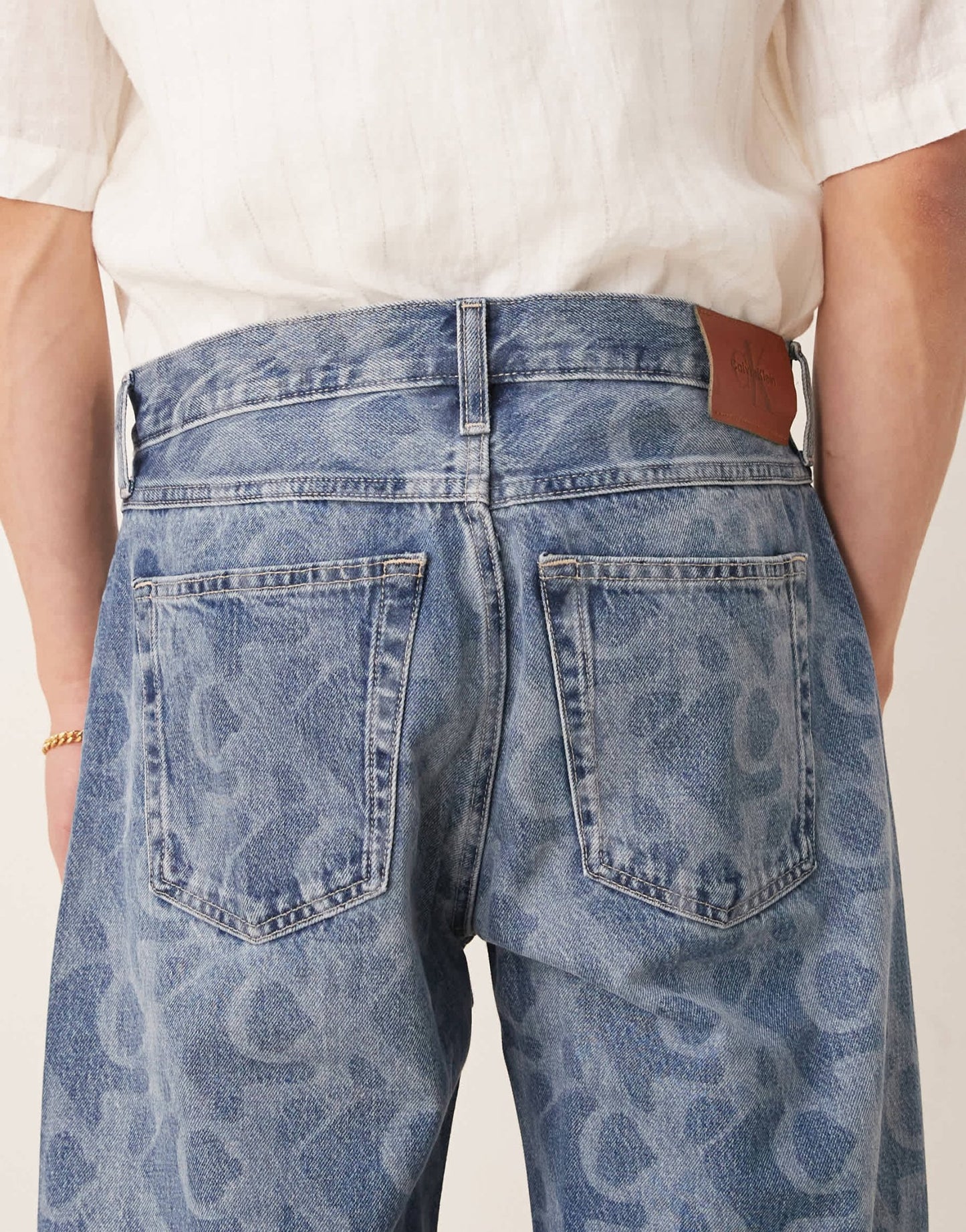 Calvin Klein Jeans 90s straight all over print jeans in mid wash - ASOS Sample Sale