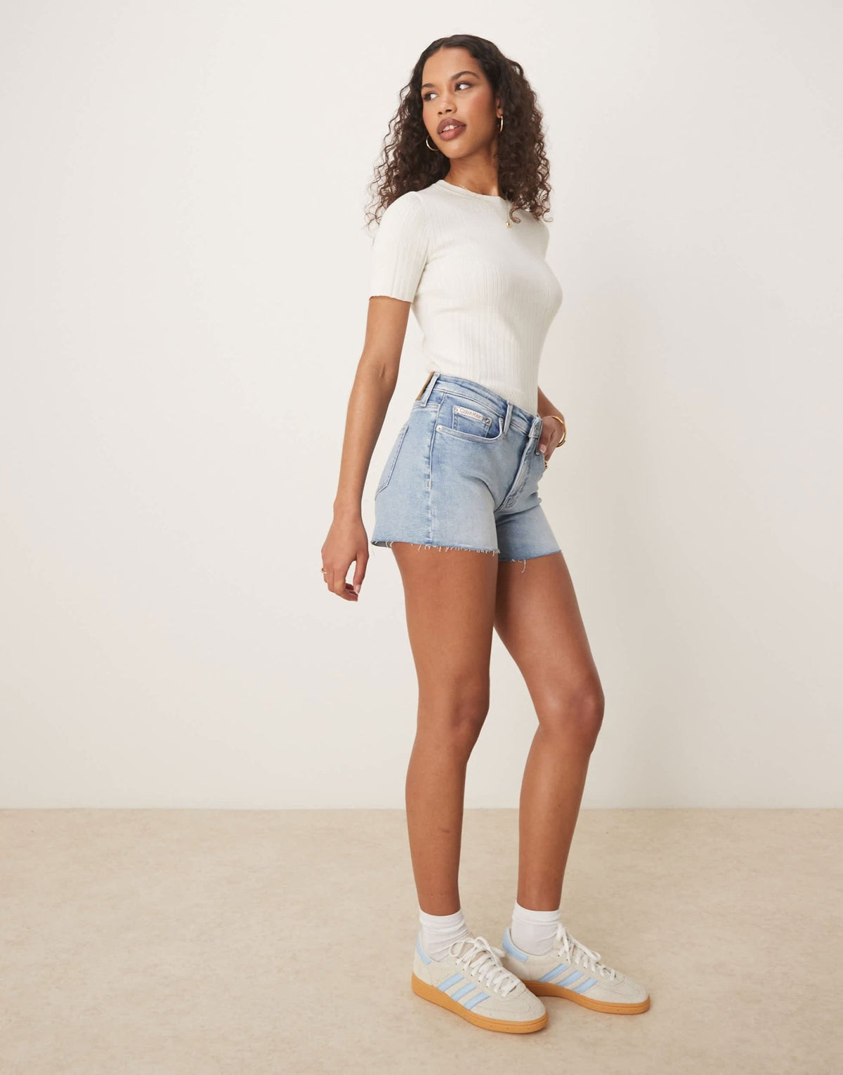 Calvin Klein Jeans mid rise denim shorts in light wash - ASOS Sample Sale