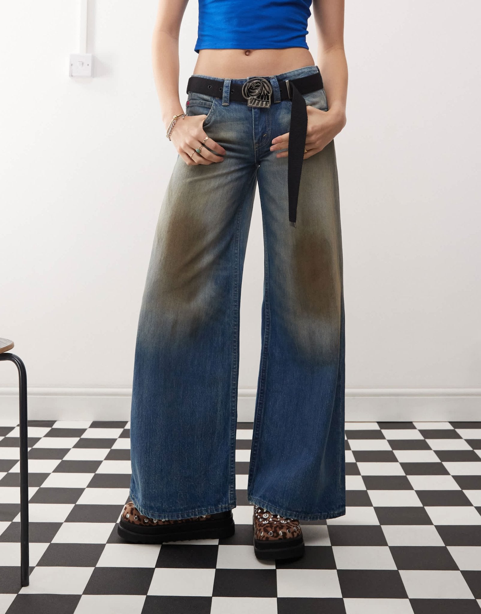 Cheap Monday Poser mid rise wide leg skater jeans in grime blue wash - ASOS Sample Sale