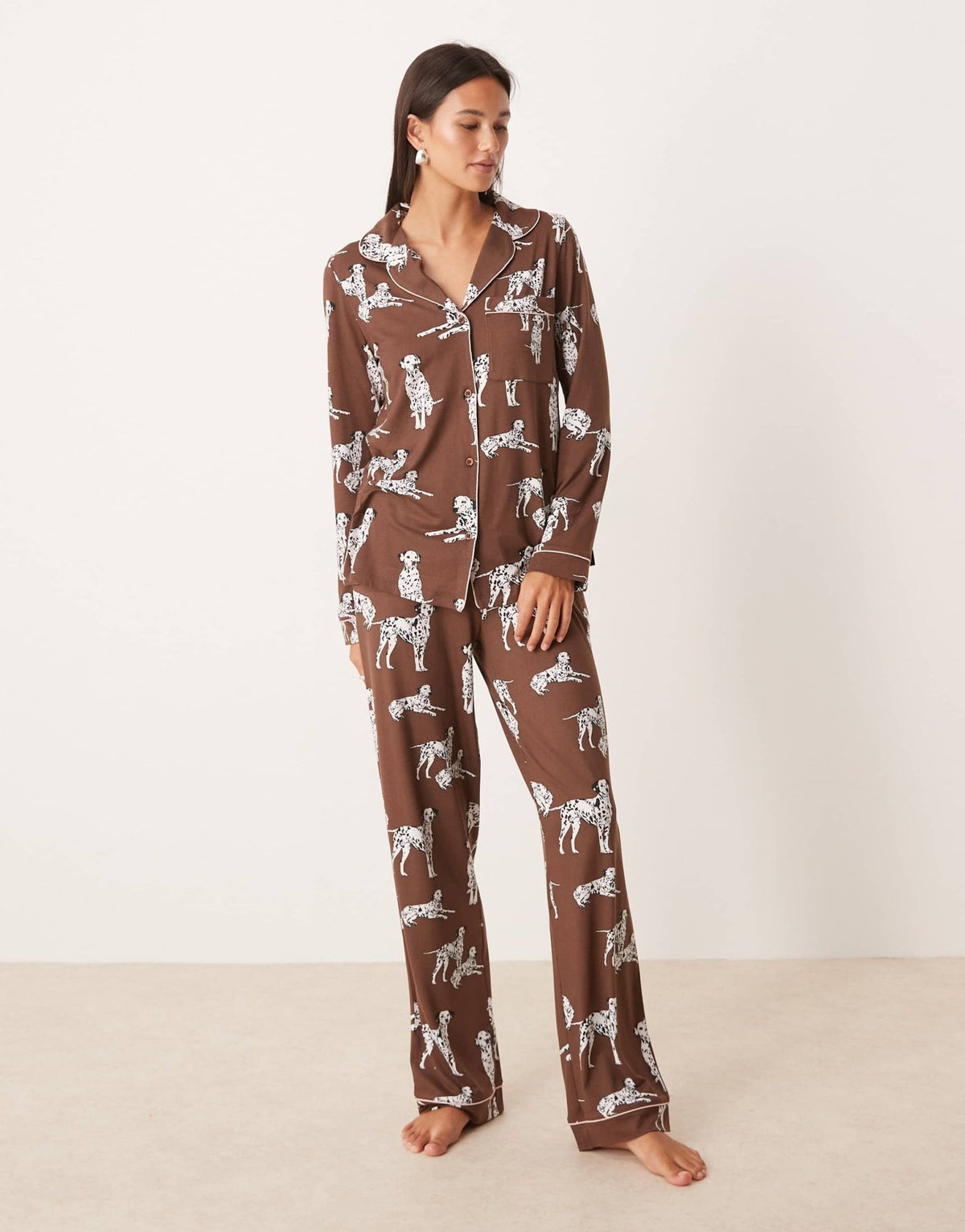 Chelsea Peers Exclusive Dalmation long sleeve revere & trouser pyjama set in chocolate brown - ASOS Sample Sale
