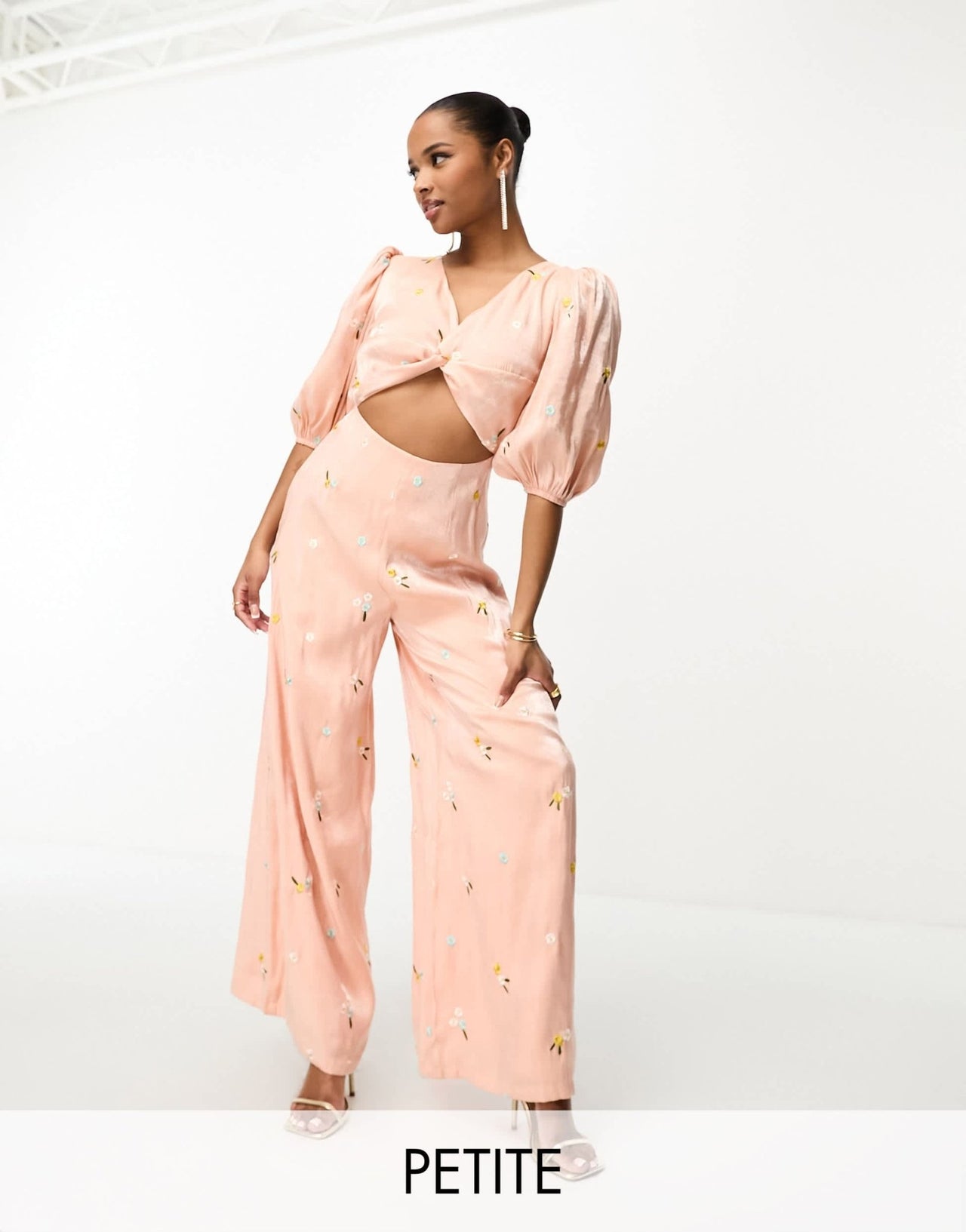 Collective the Label Petite exclusive twisted cut - out jumpsuit in yellow ditsy floral - ASOS Sample Sale