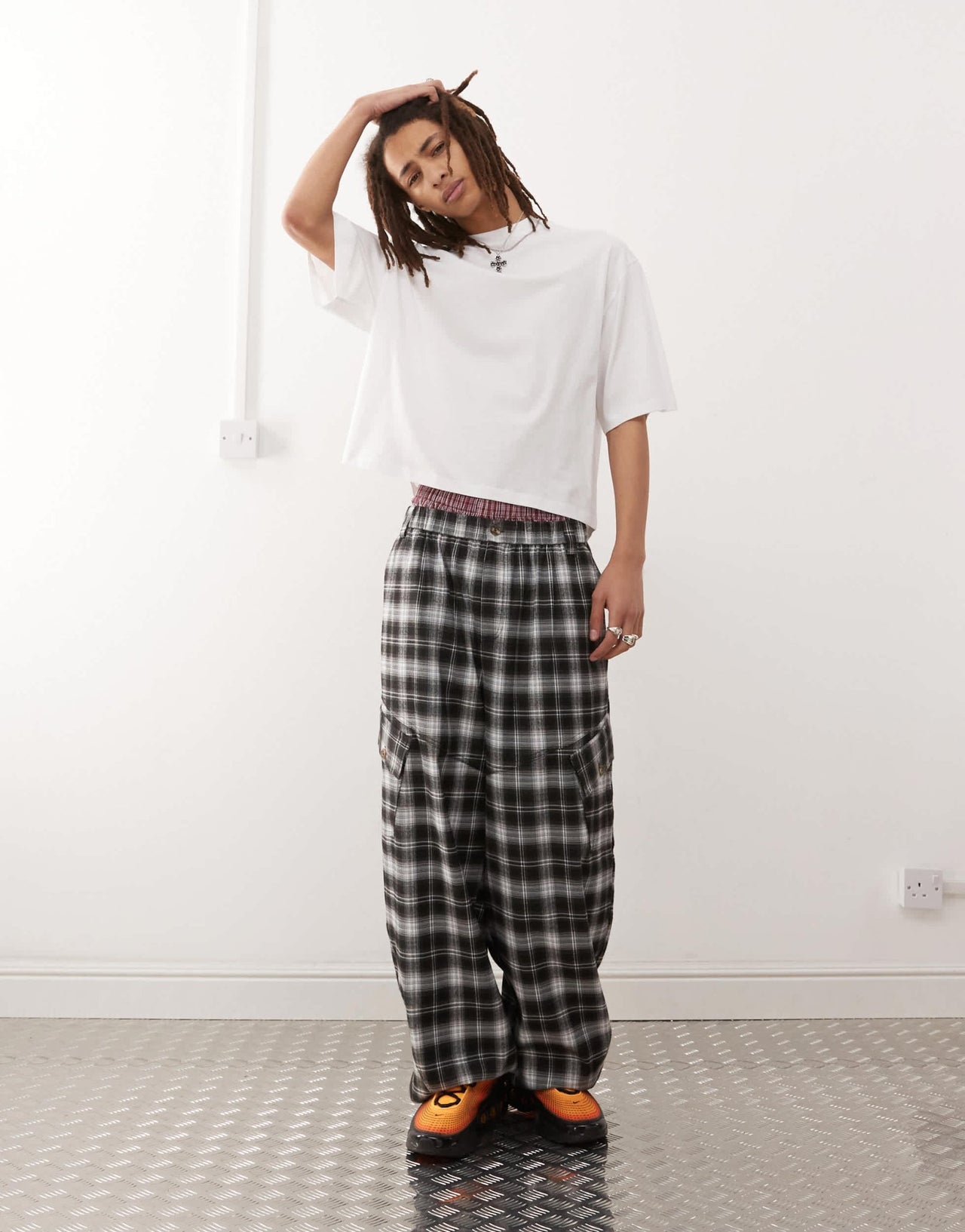COLLUSION boxy boxy oversized t-shirt in white - ASOS Sample Sale