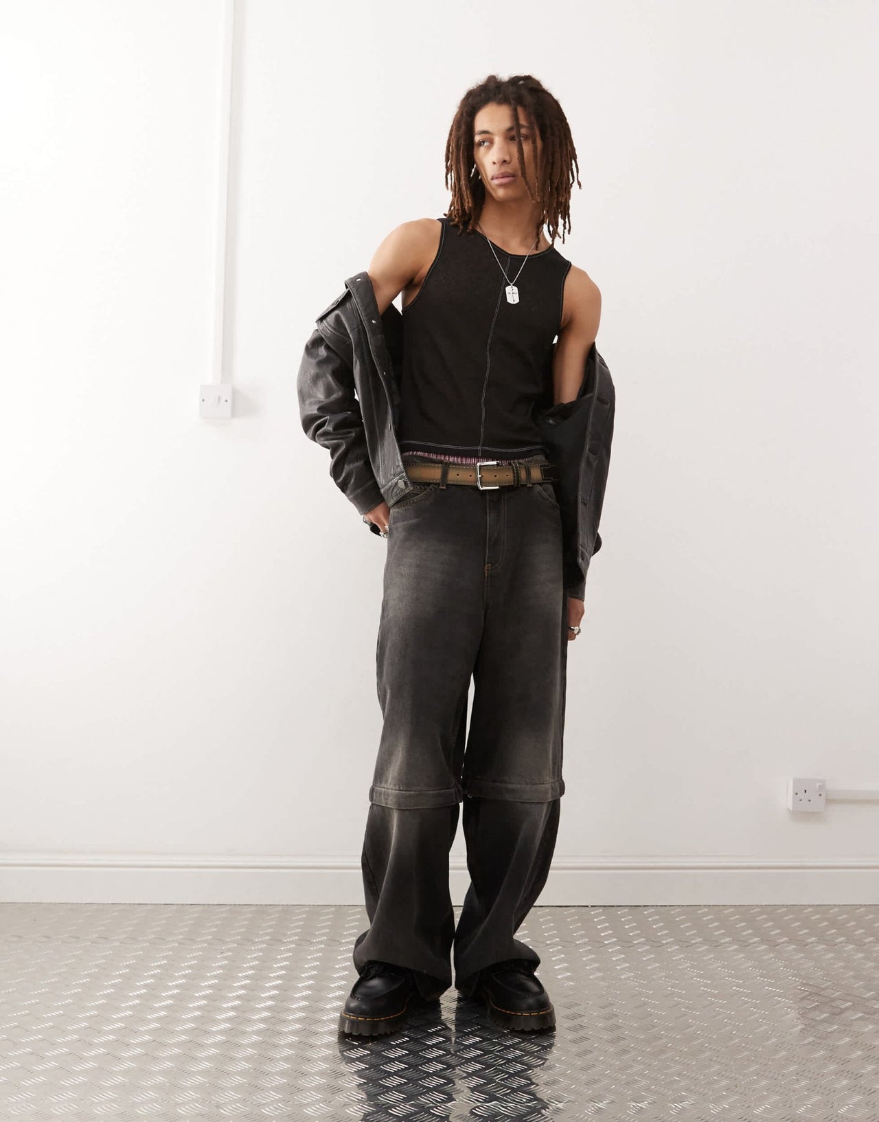 COLLUSION fitted vest in tissue mesh with seam detail - ASOS Sample Sale