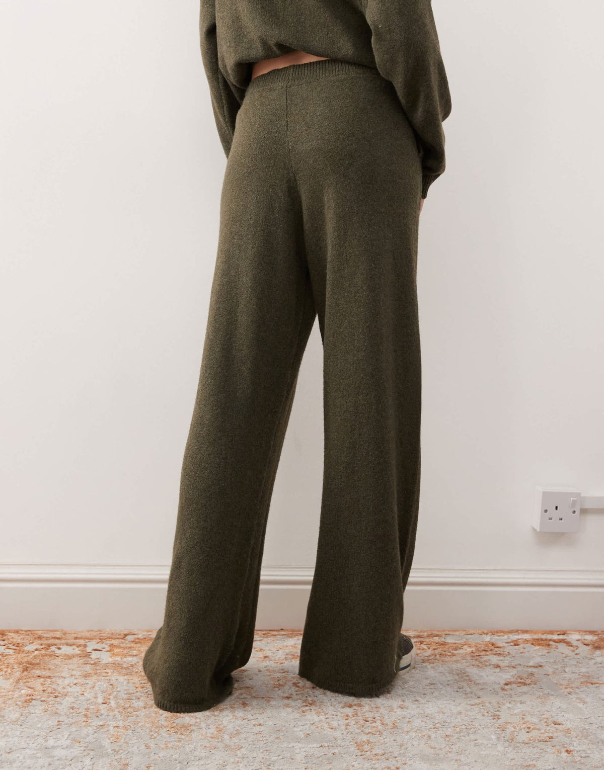 COLLUSION knitted oversized jogger co-ord in khaki - ASOS Sample Sale