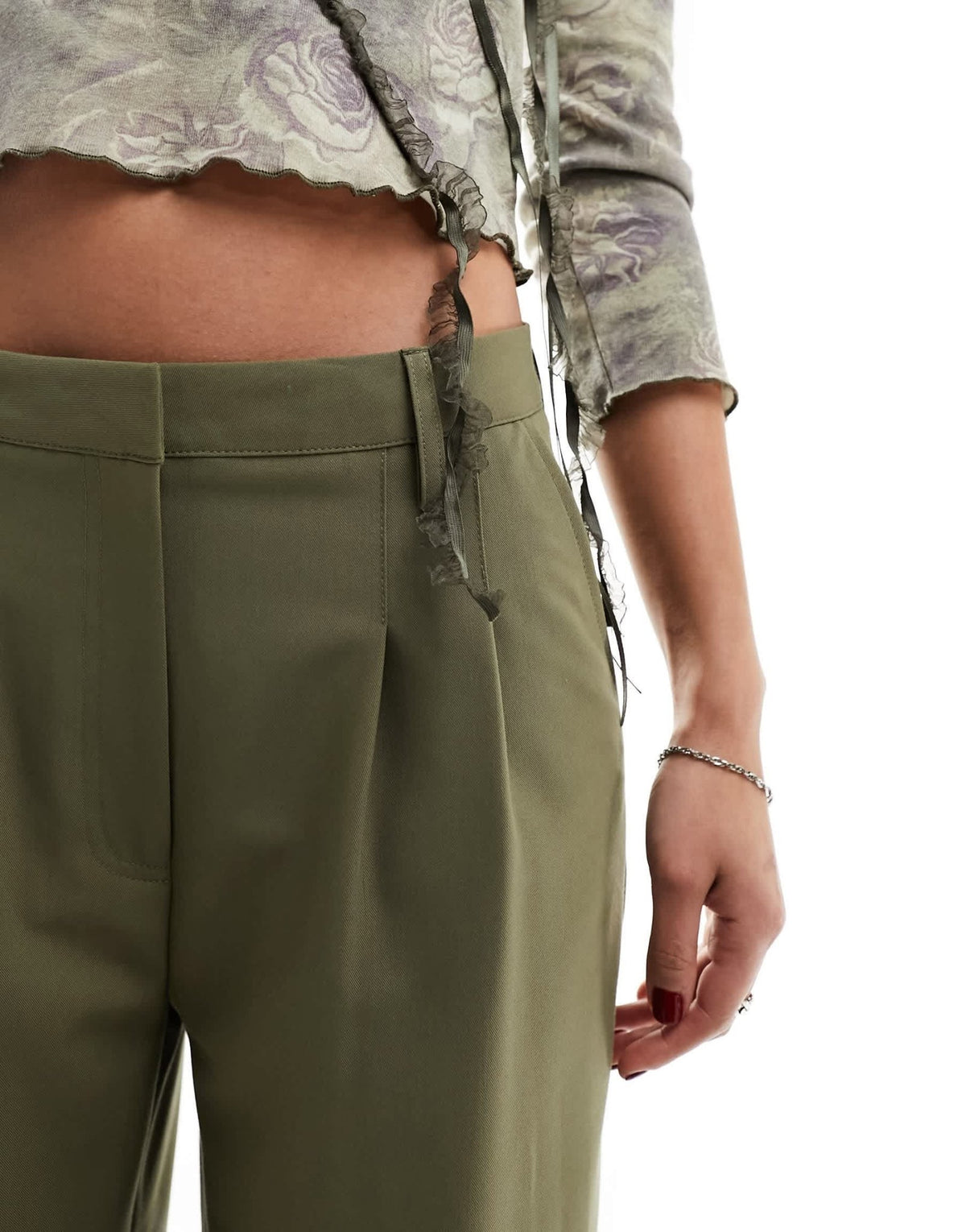 COLLUSION relaxed wide leg tailored trousers in olive - ASOS Sample Sale