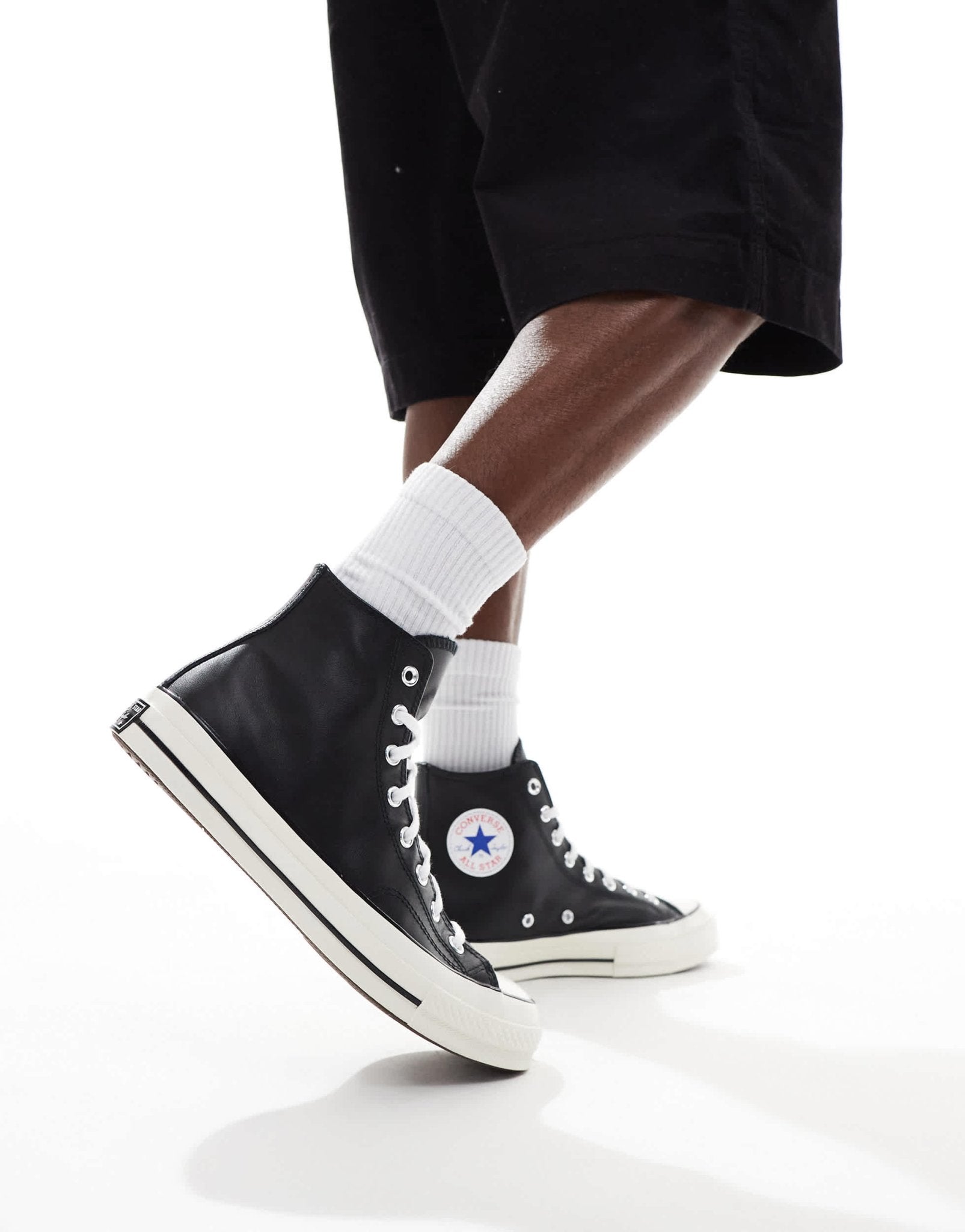 Converse Chuck 70 Hi trainers in leather look black - ASOS Sample Sale