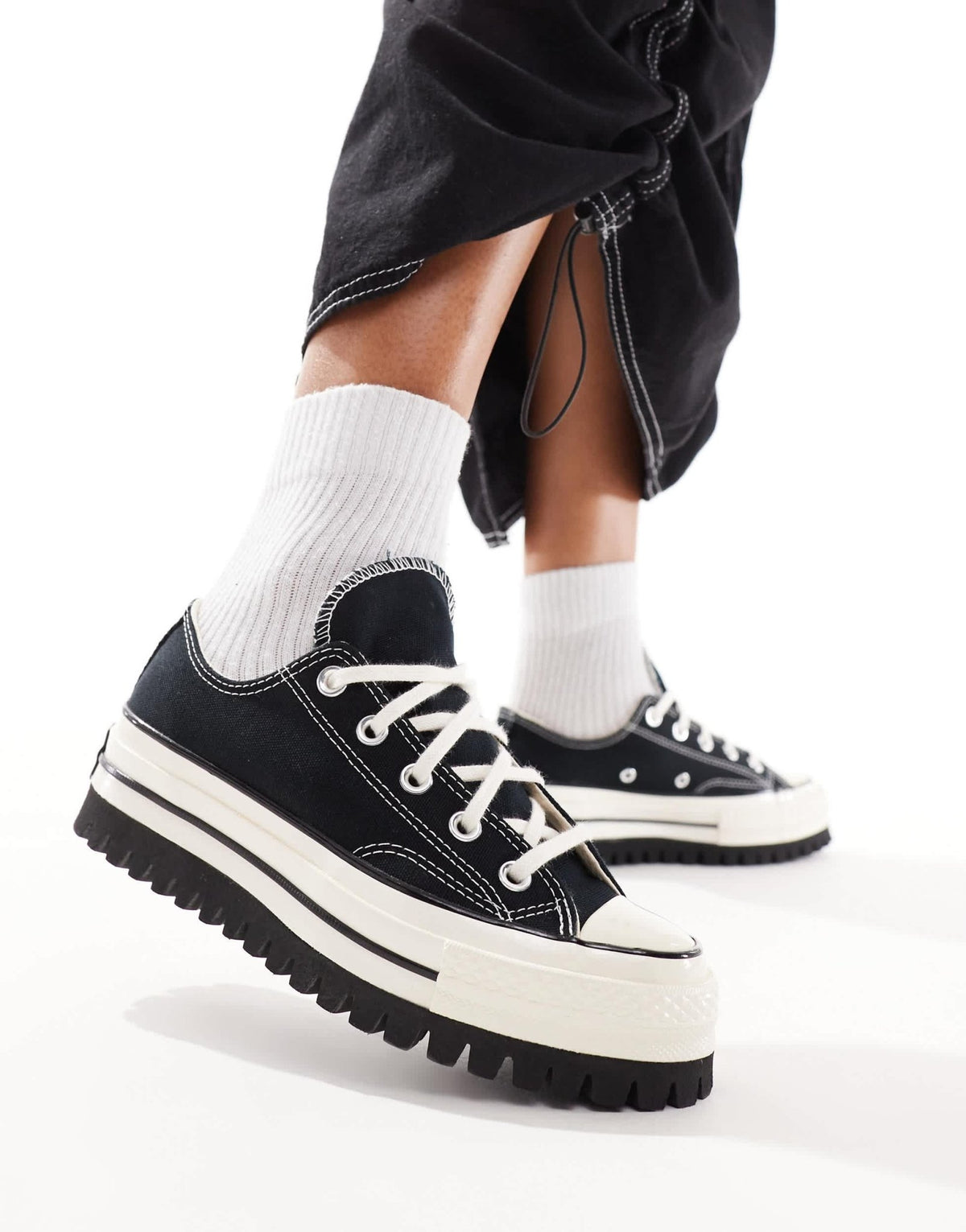 Converse Chuck 70 Trek Ox trainers in black - ASOS Sample Sale